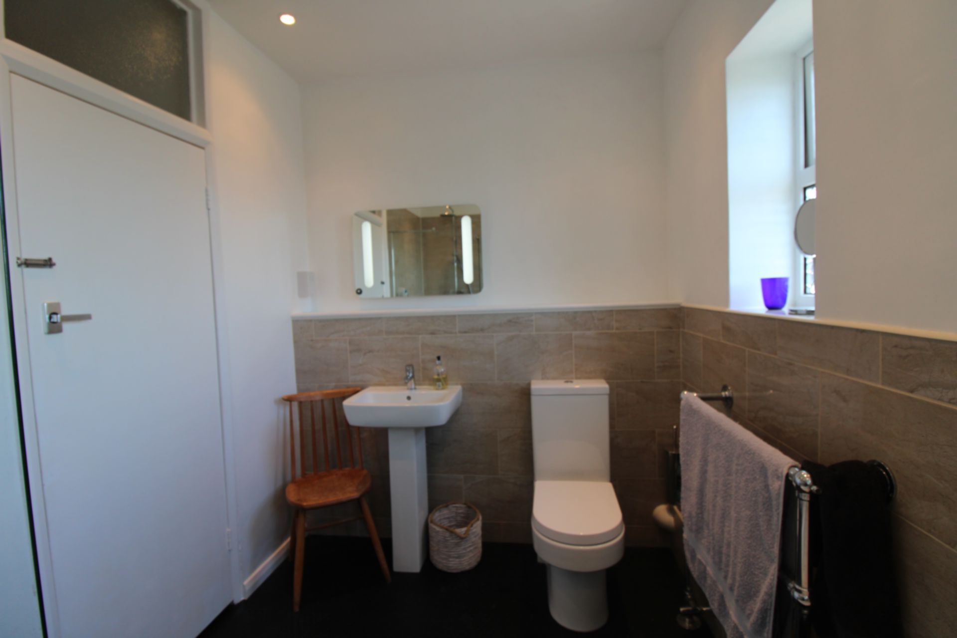 Property For Sale Sandgate Road, Folkestone, CT20 3 Bedroom Flat