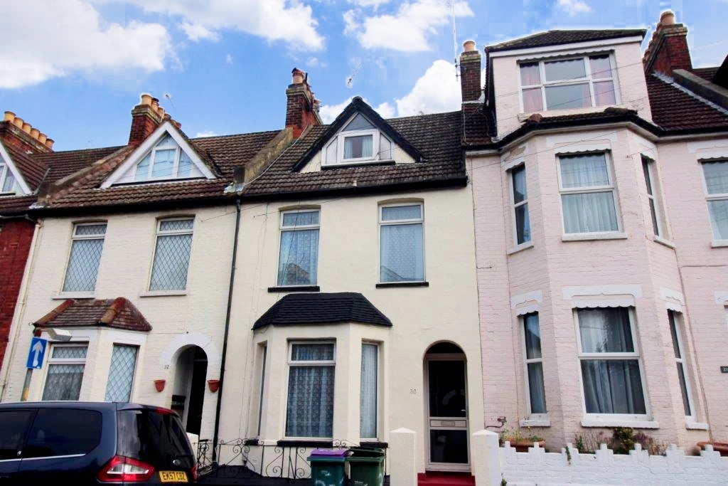 Bradstone Avenue Folkestone CT19