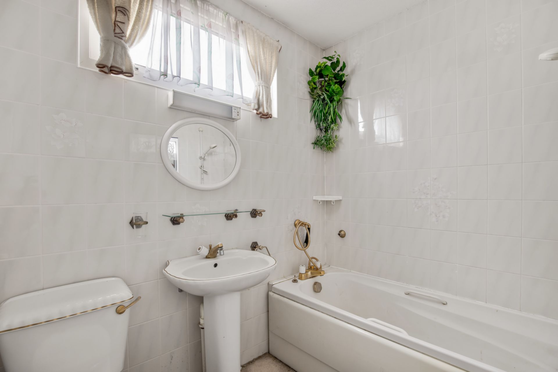 Property For Sale Wear Bay Road, Folkestone, CT19 5 Bedroom Detached