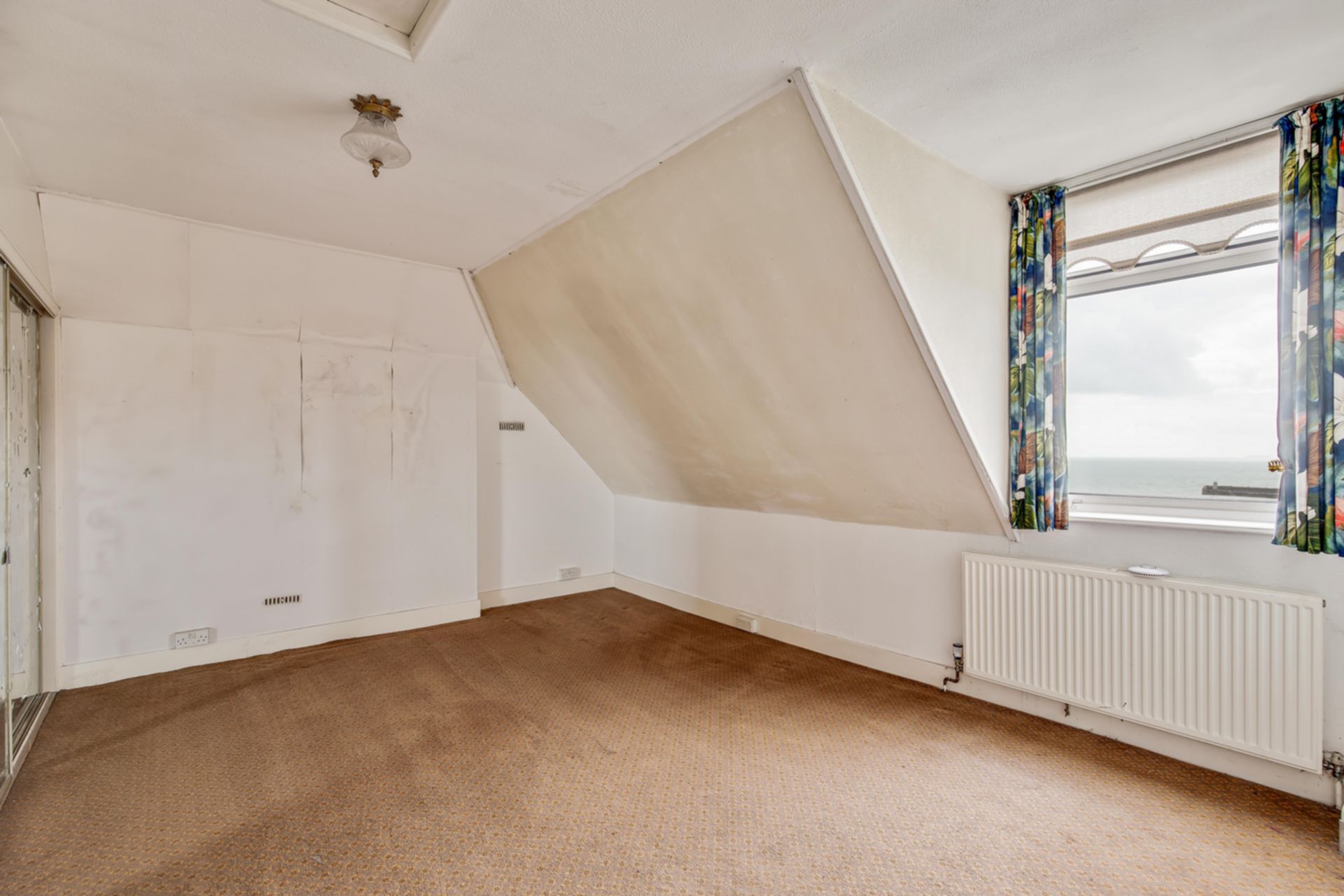 Property For Sale Wear Bay Road, Folkestone, CT19 5 Bedroom Detached