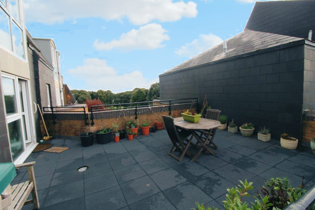 Property For Sale Sandgate Road, Folkestone, CT20 1 Bedroom Retirement through Motis Estates