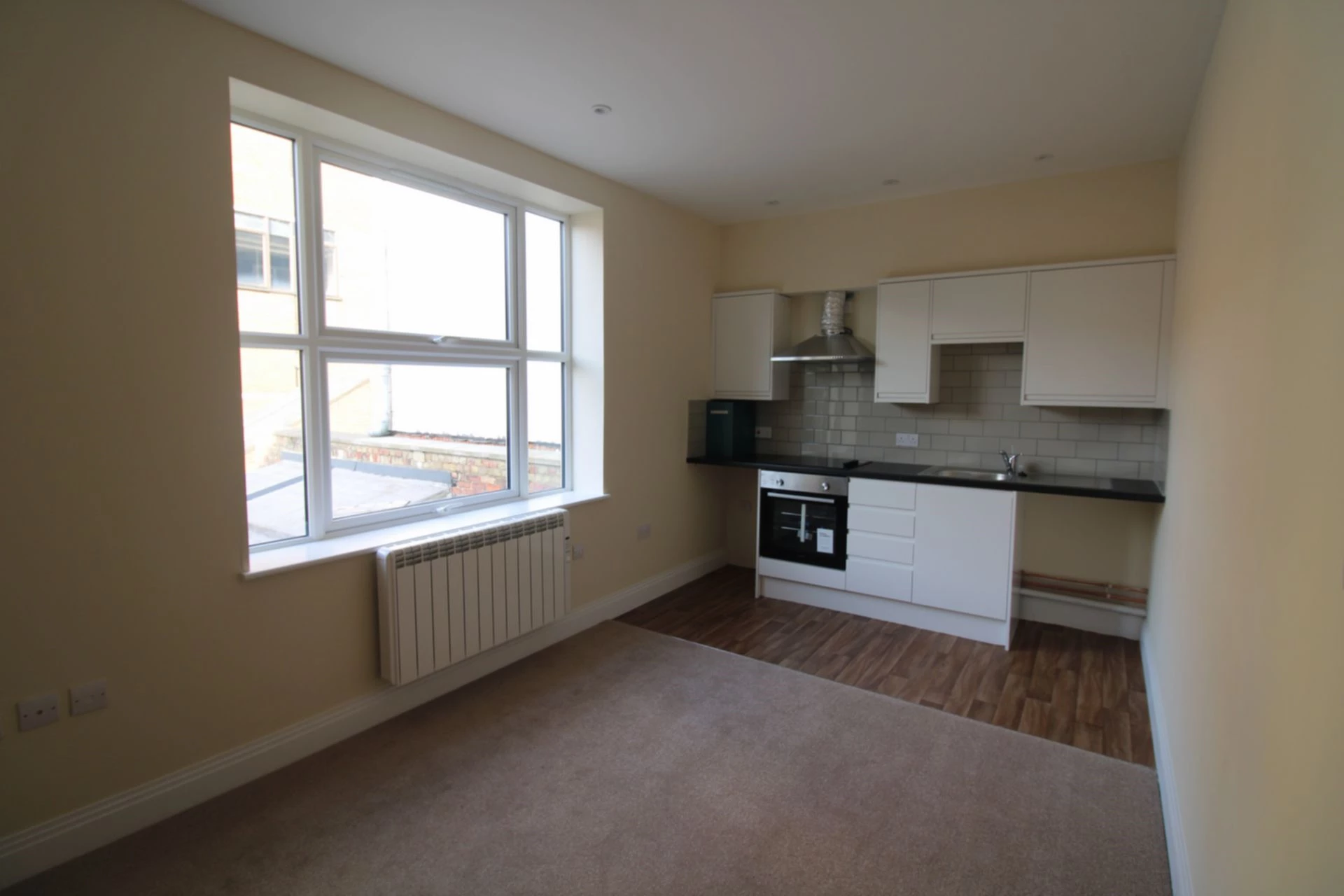 Living/Kitchen