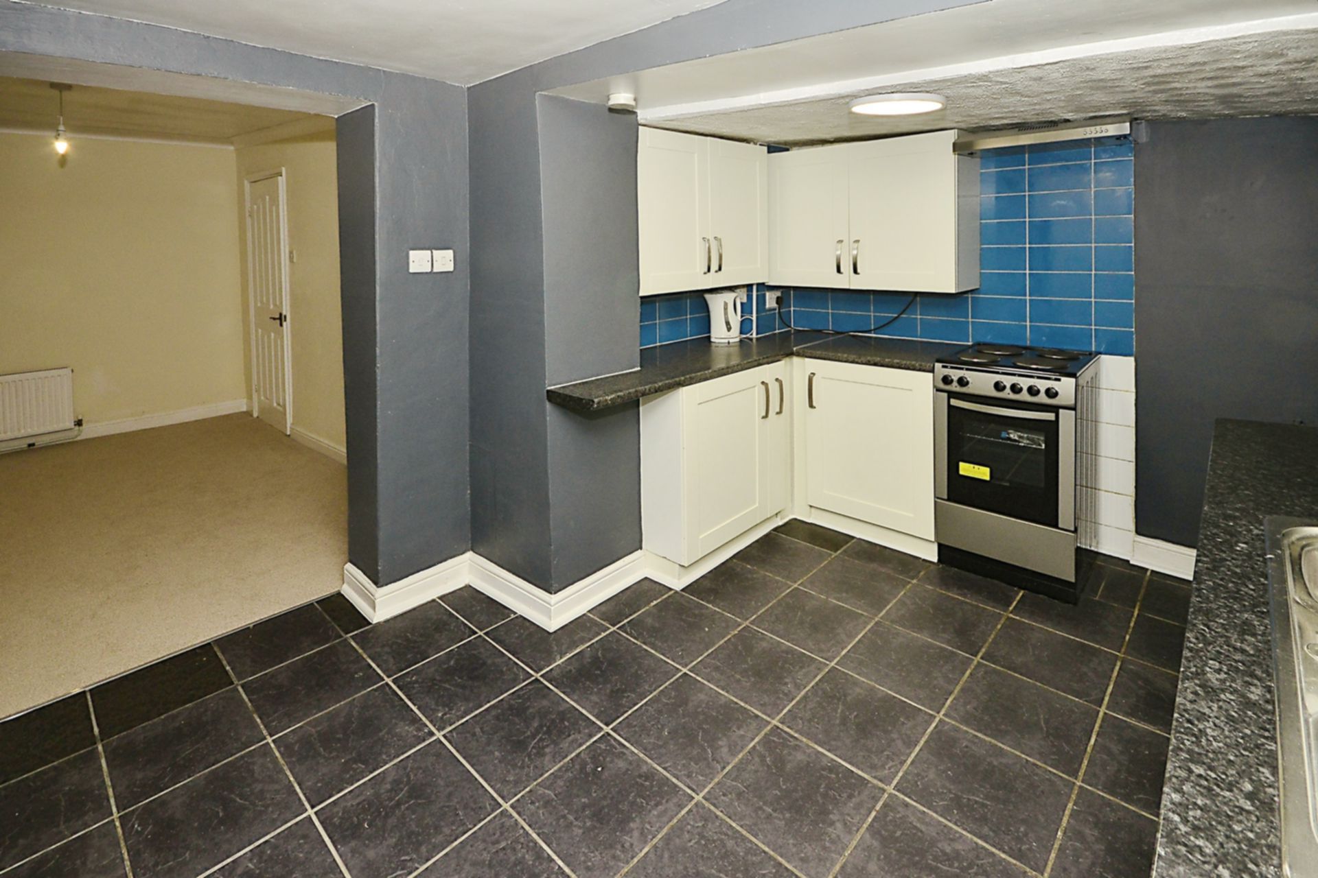 Property For Sale Black Bull Road, Folkestone, CT19 3 Bedroom