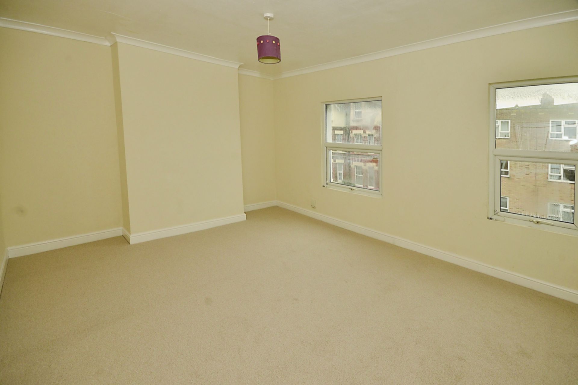 Property For Sale Black Bull Road, Folkestone, CT19 3 Bedroom
