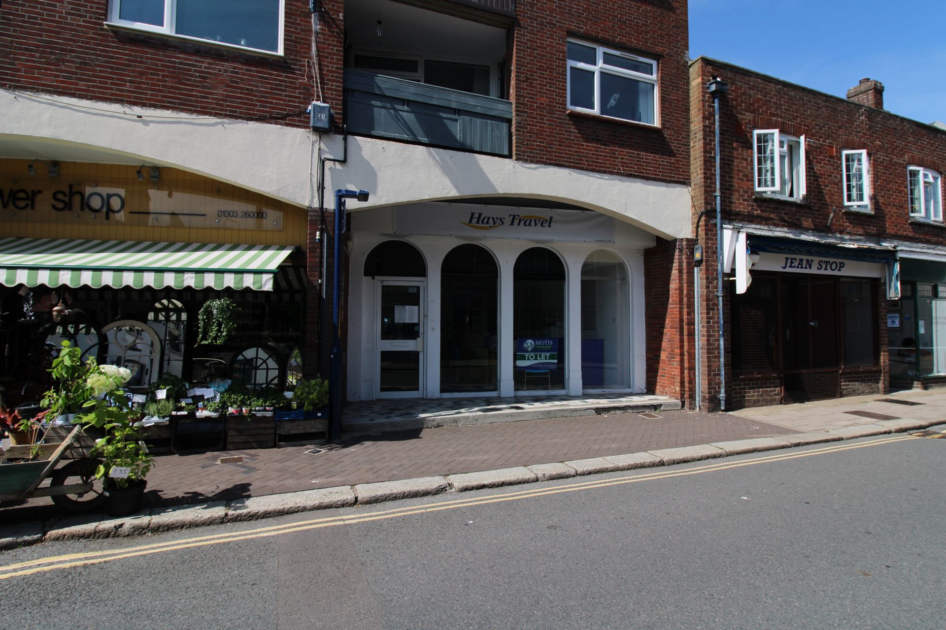 Commercial Property To Let High Street,Hythe,CT21 Shop through Motis