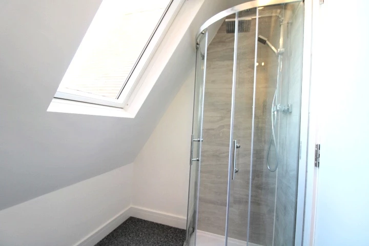 Family Shower Room