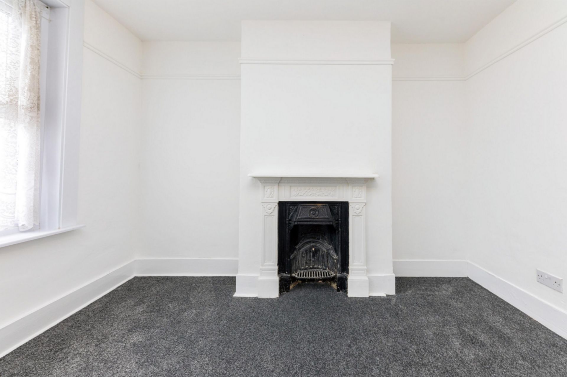 Property To Rent Garden Road, Folkestone, CT19 4 Bedroom End Of Terrace through Motis Estates