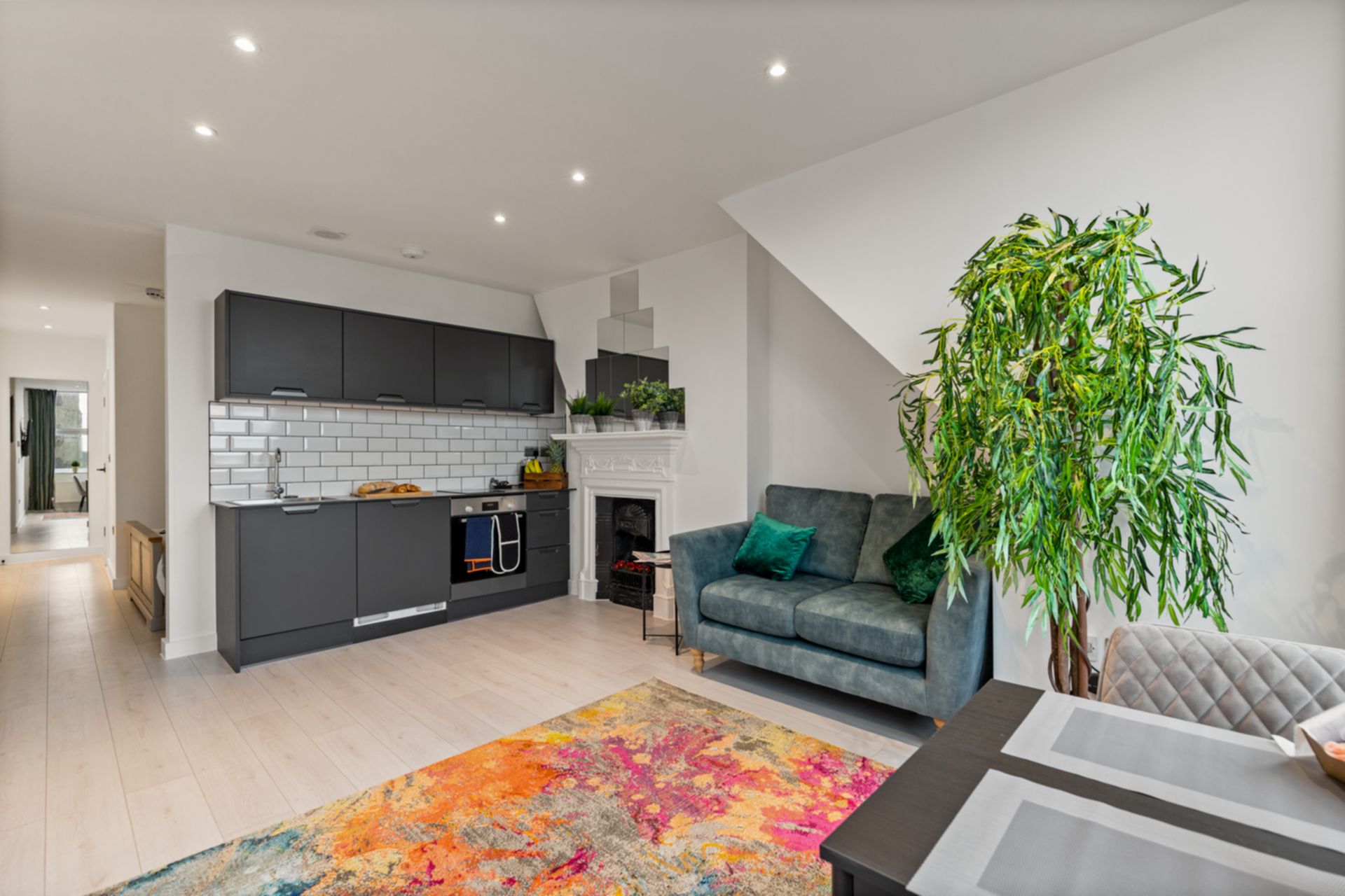 Short Let to rent Sandgate Road, Folkestone, CT20 1