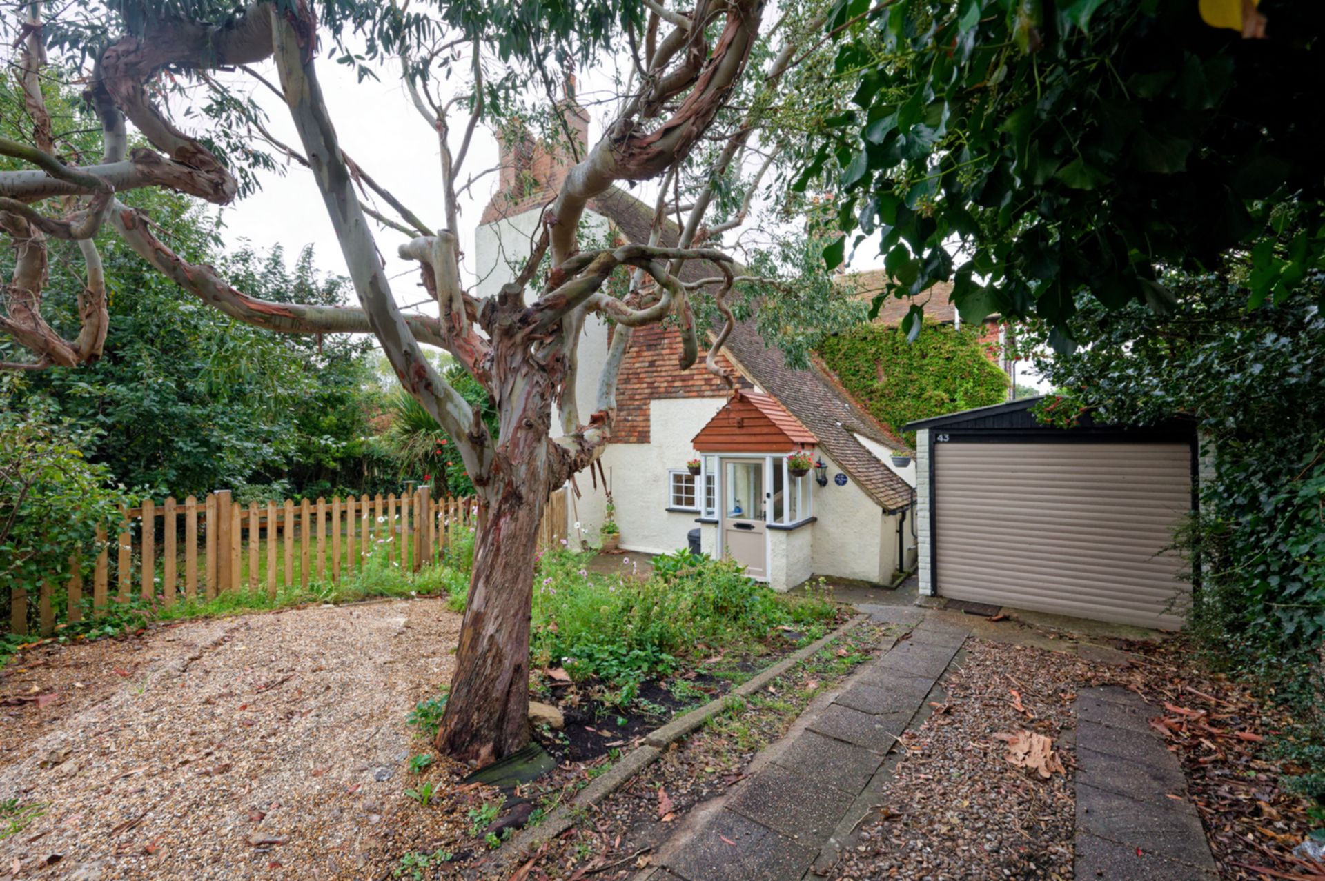 Property For Sale Station Road, Lydd, TN29 4 Bedroom Semi Detached through Motis Estates