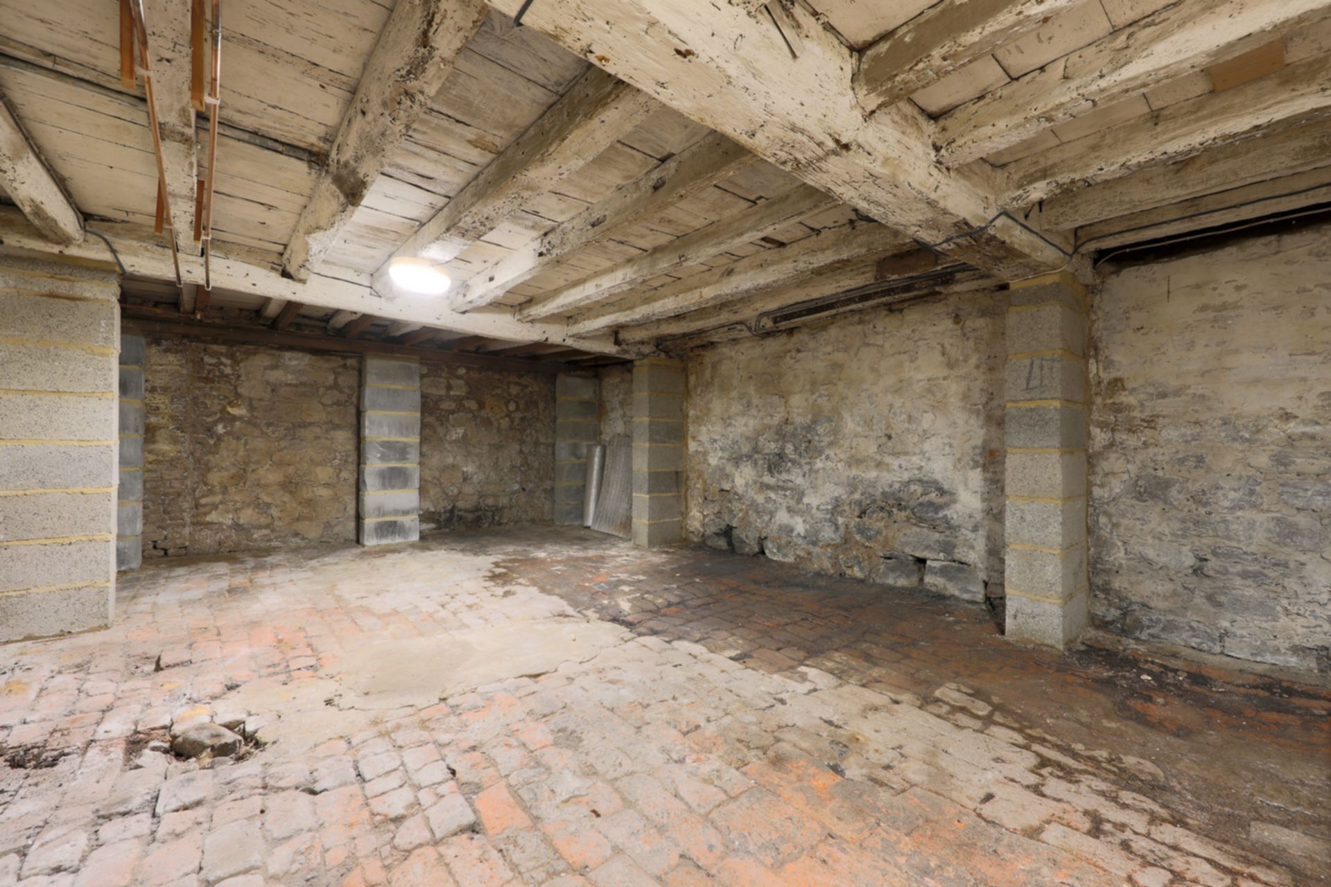 Property For Sale Station Road, Lydd, TN29 4 Bedroom Semi Detached