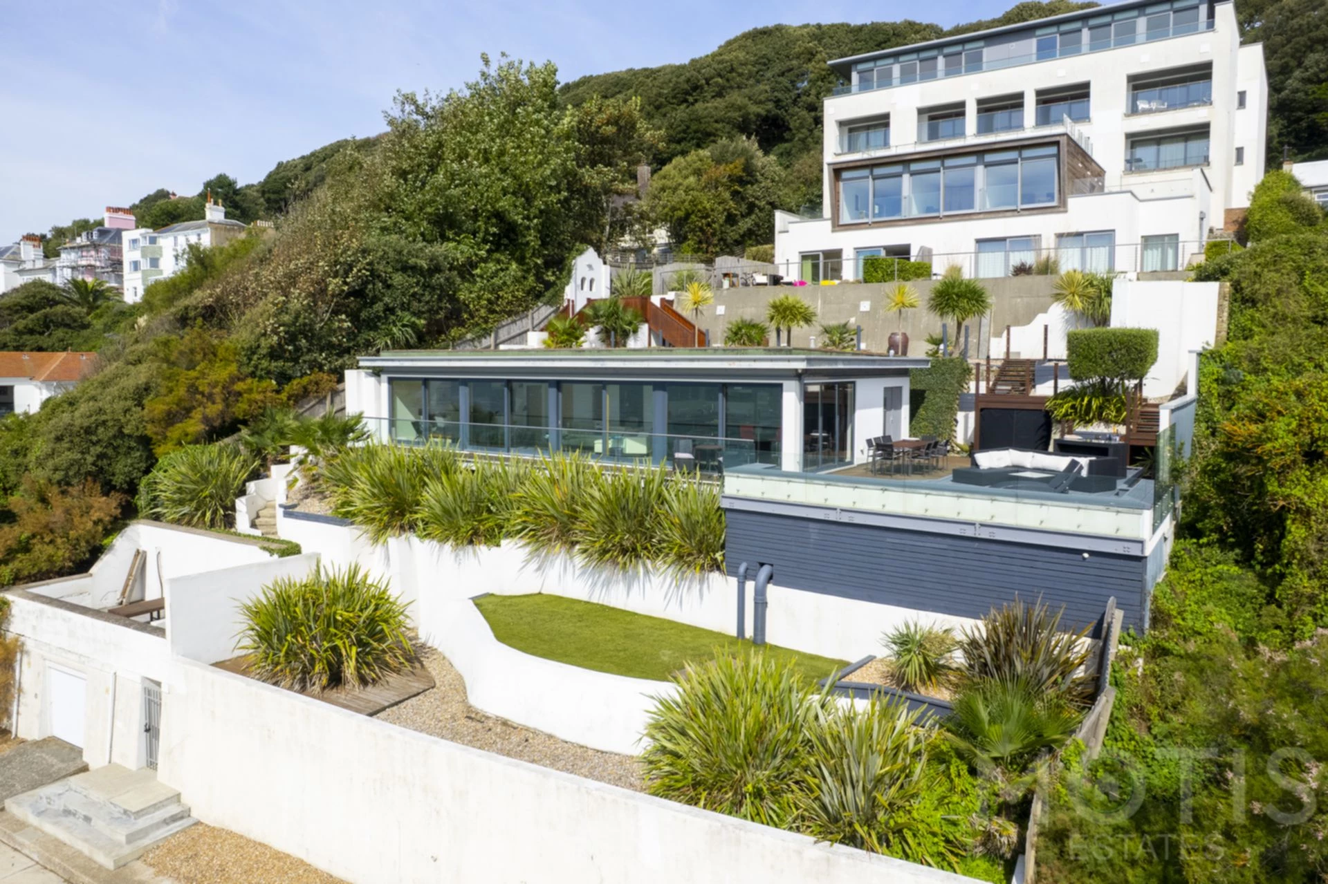 Radnor Cliff Folkestone CT20