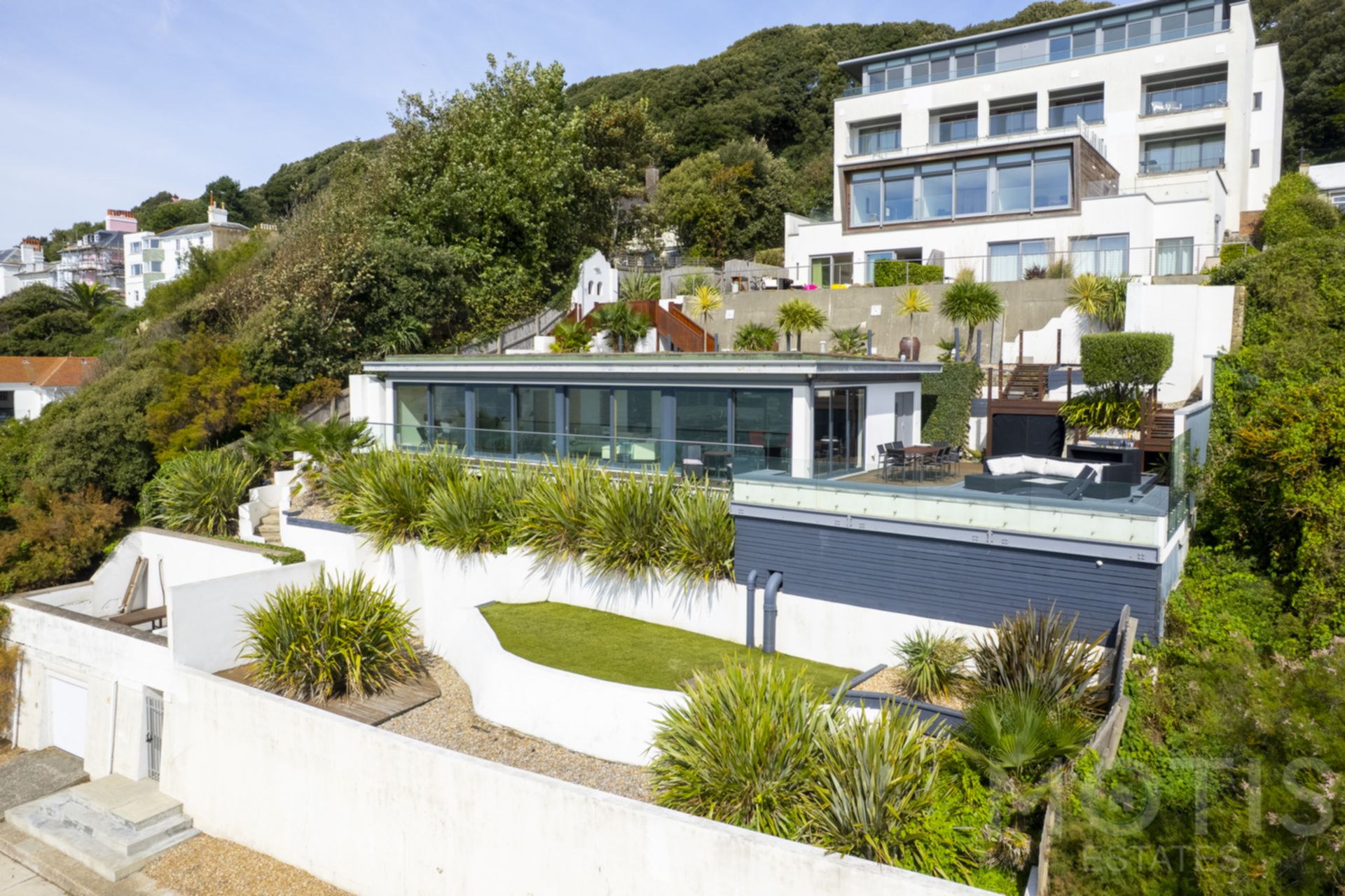 Radnor Cliff Folkestone CT20