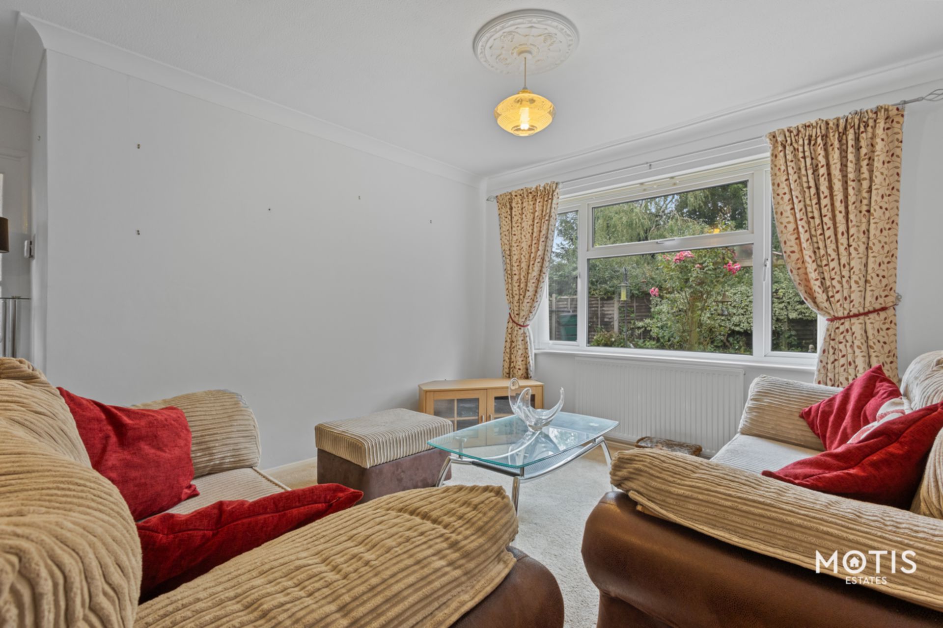 Property For Sale Palm Tree Way, Lyminge, CT18 2 Bedroom Bungalow