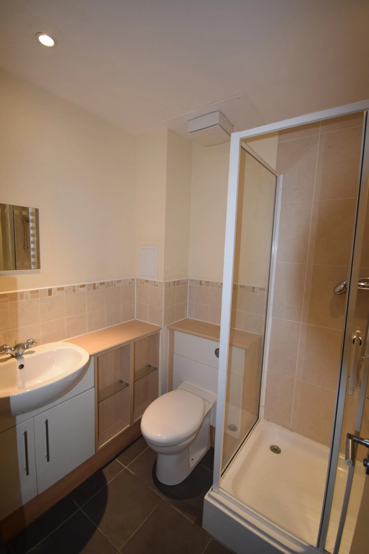 En Suite Bathroom