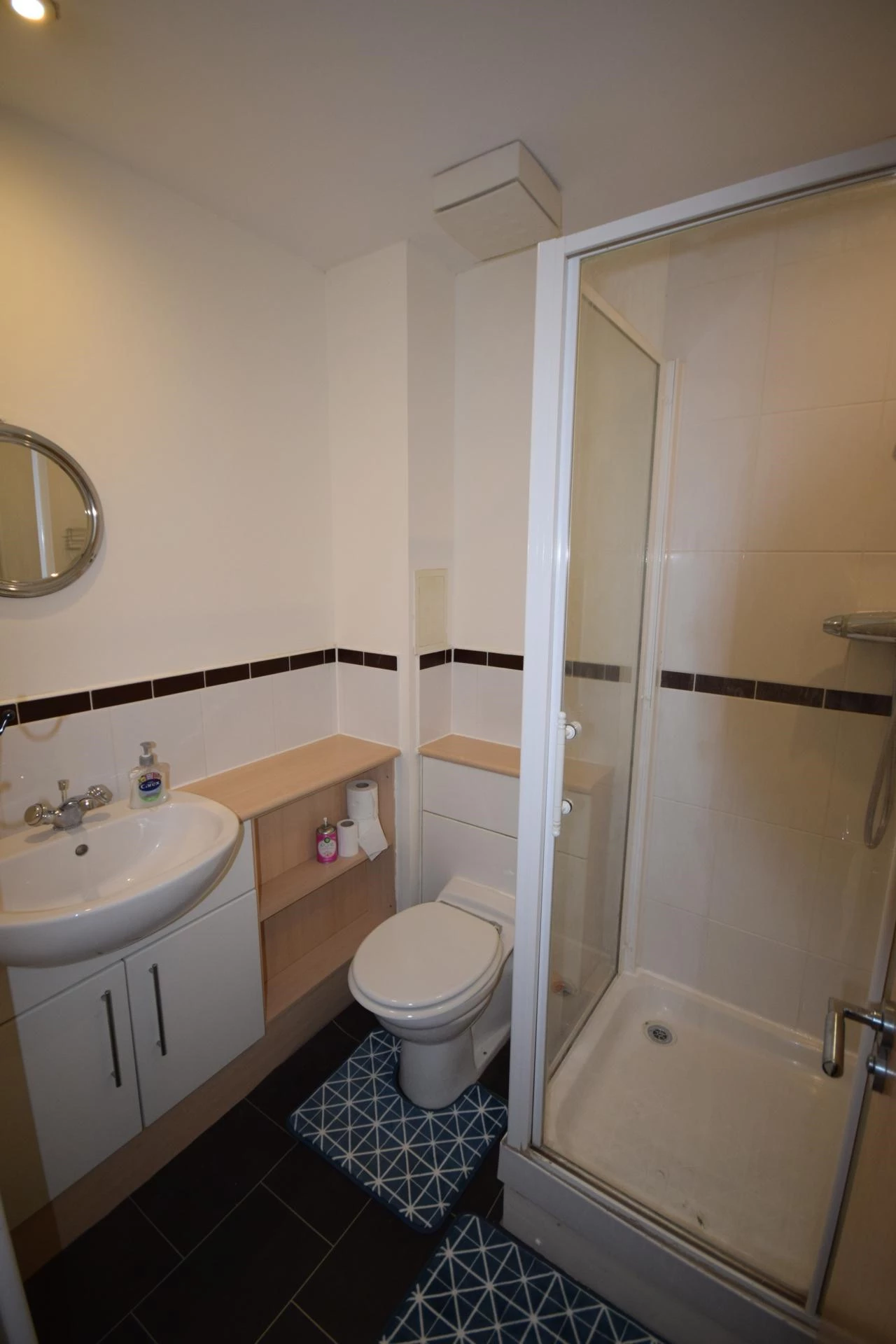 En Suite Bathroom