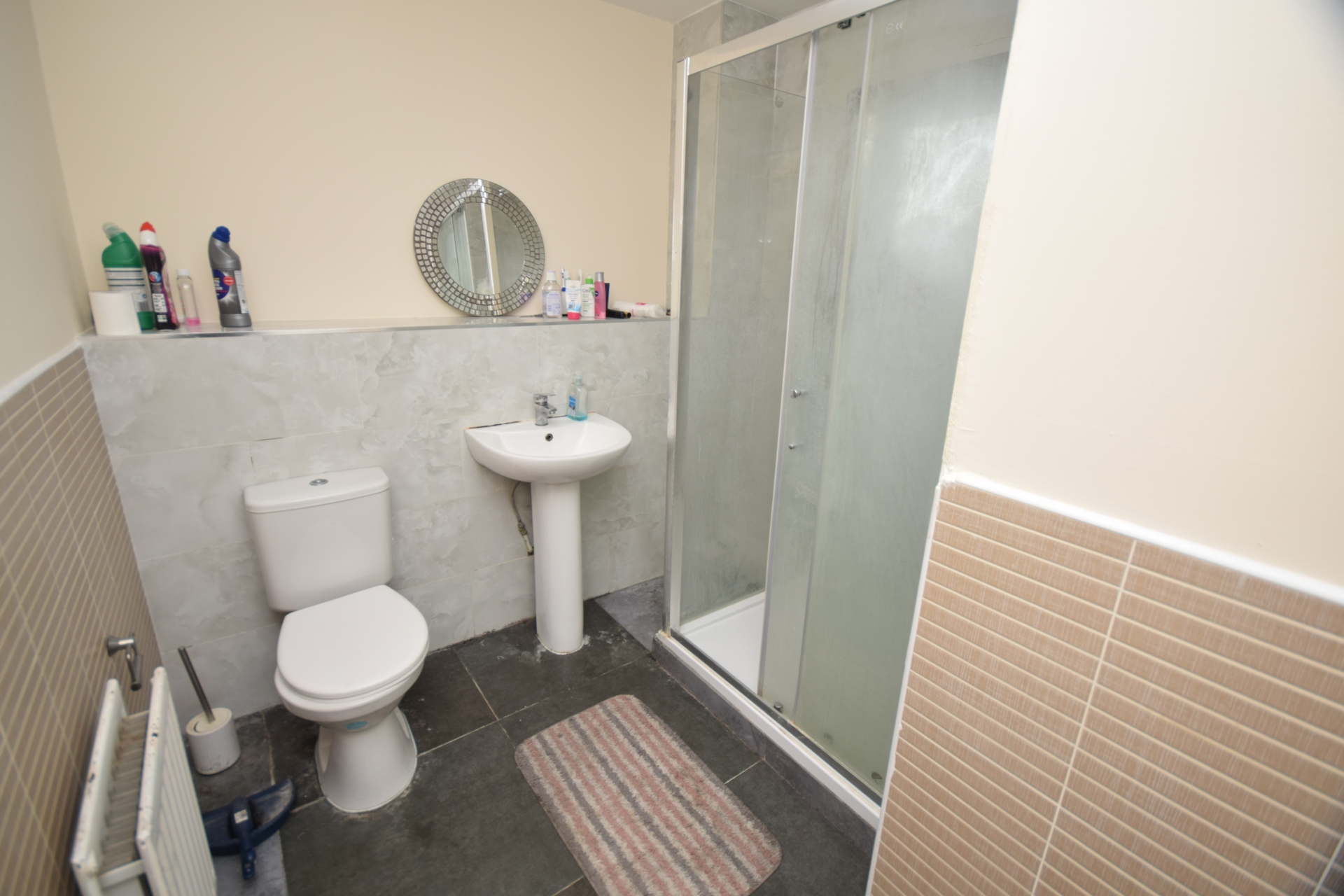 Top Floor Bathroom