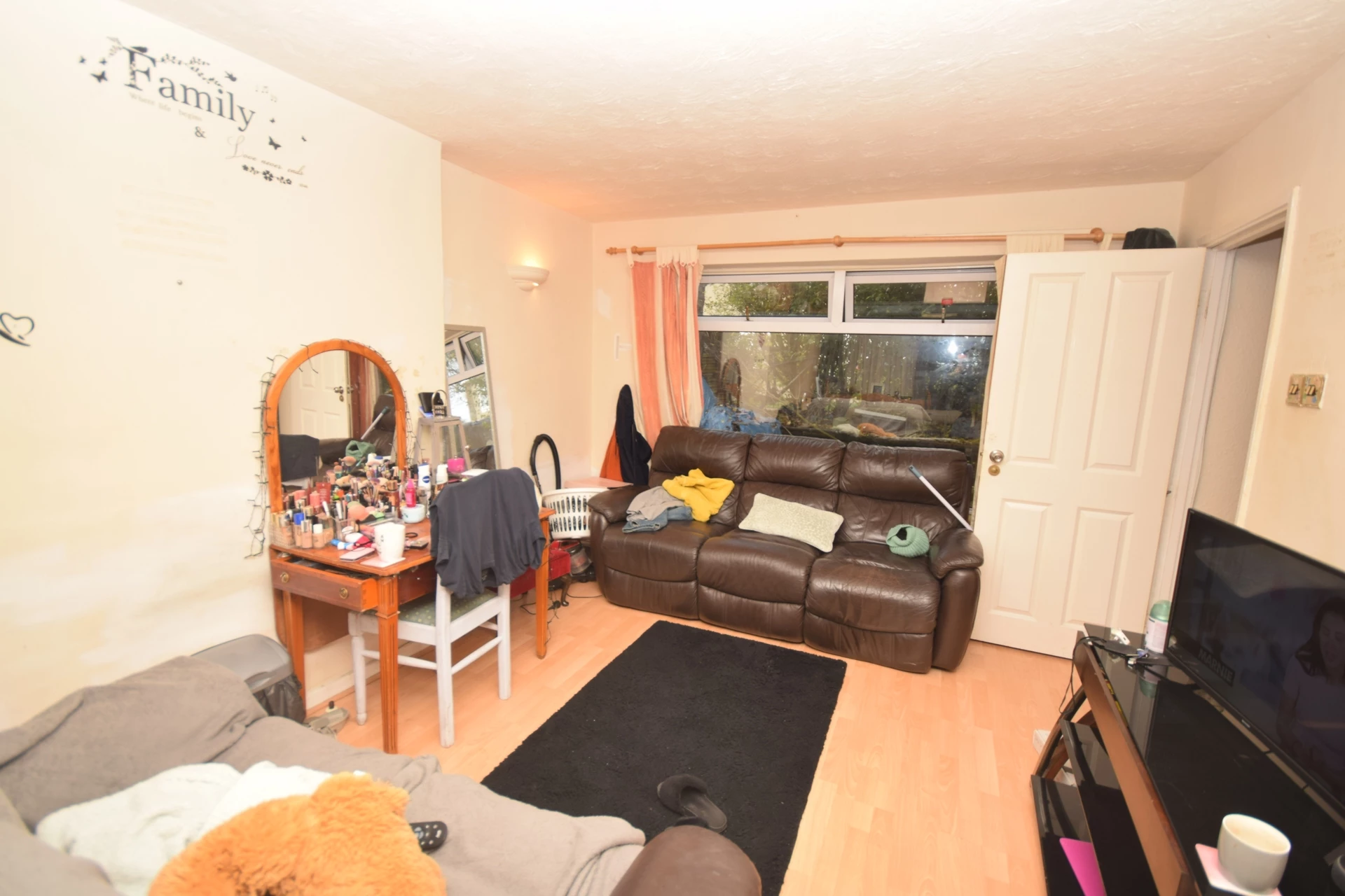 Downstairs Bedroom 1