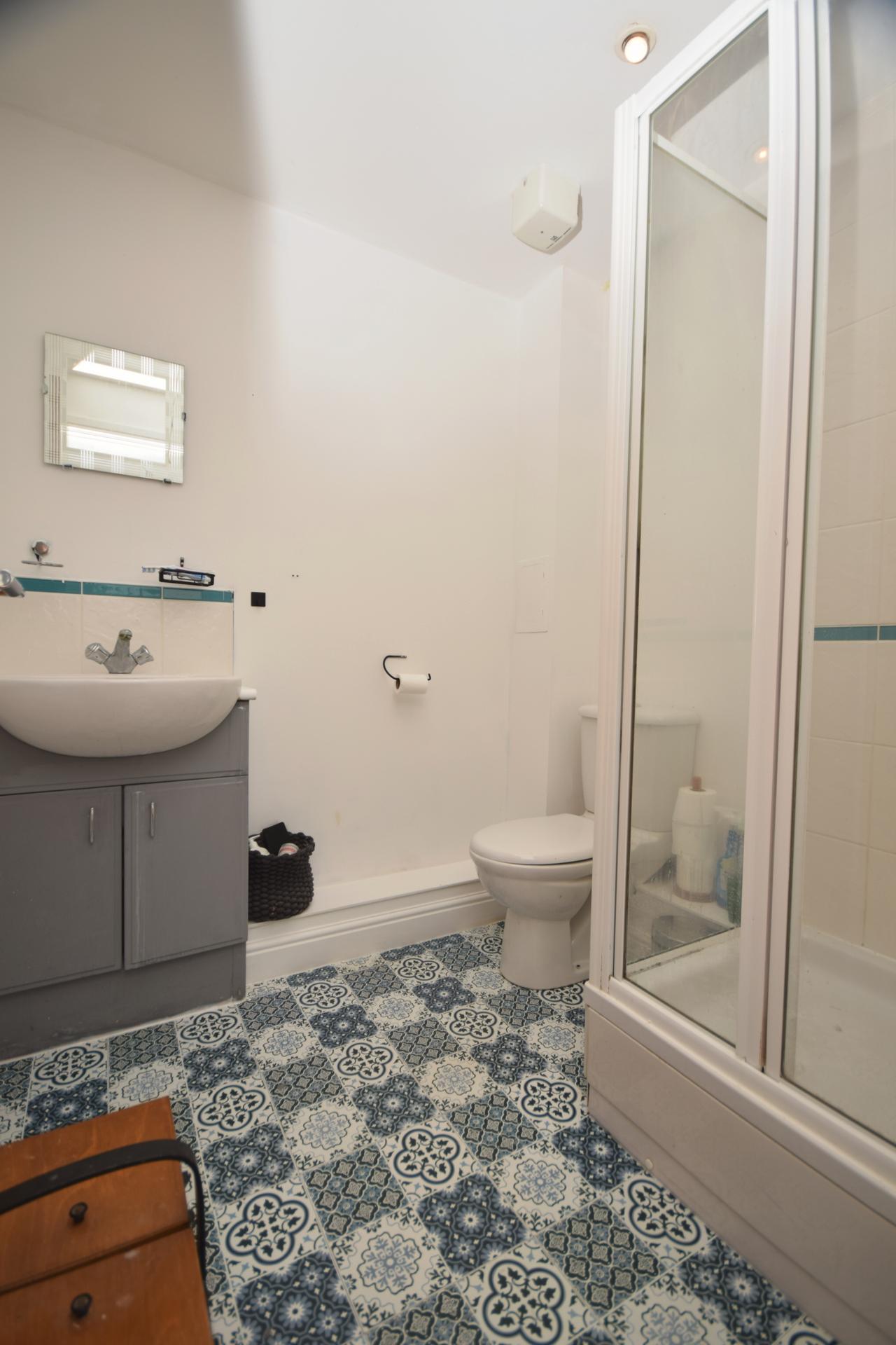 En Suite Bathroom