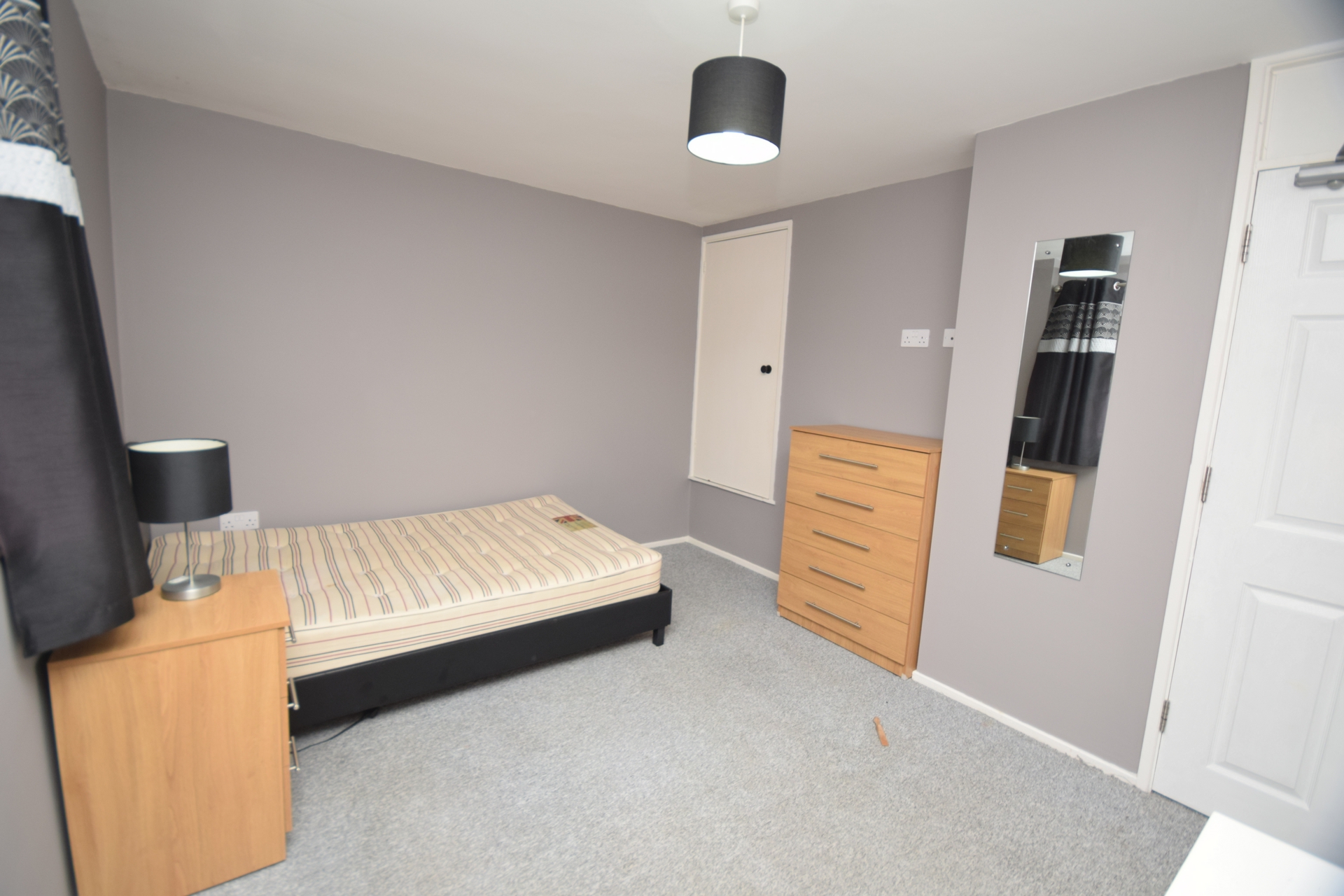 Upstairs Bedroom 6