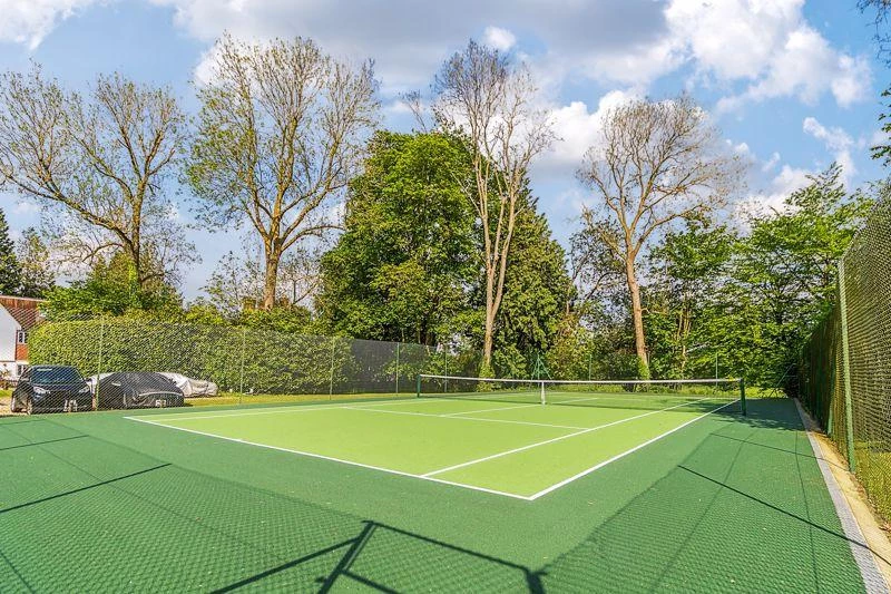 Tennis Courts