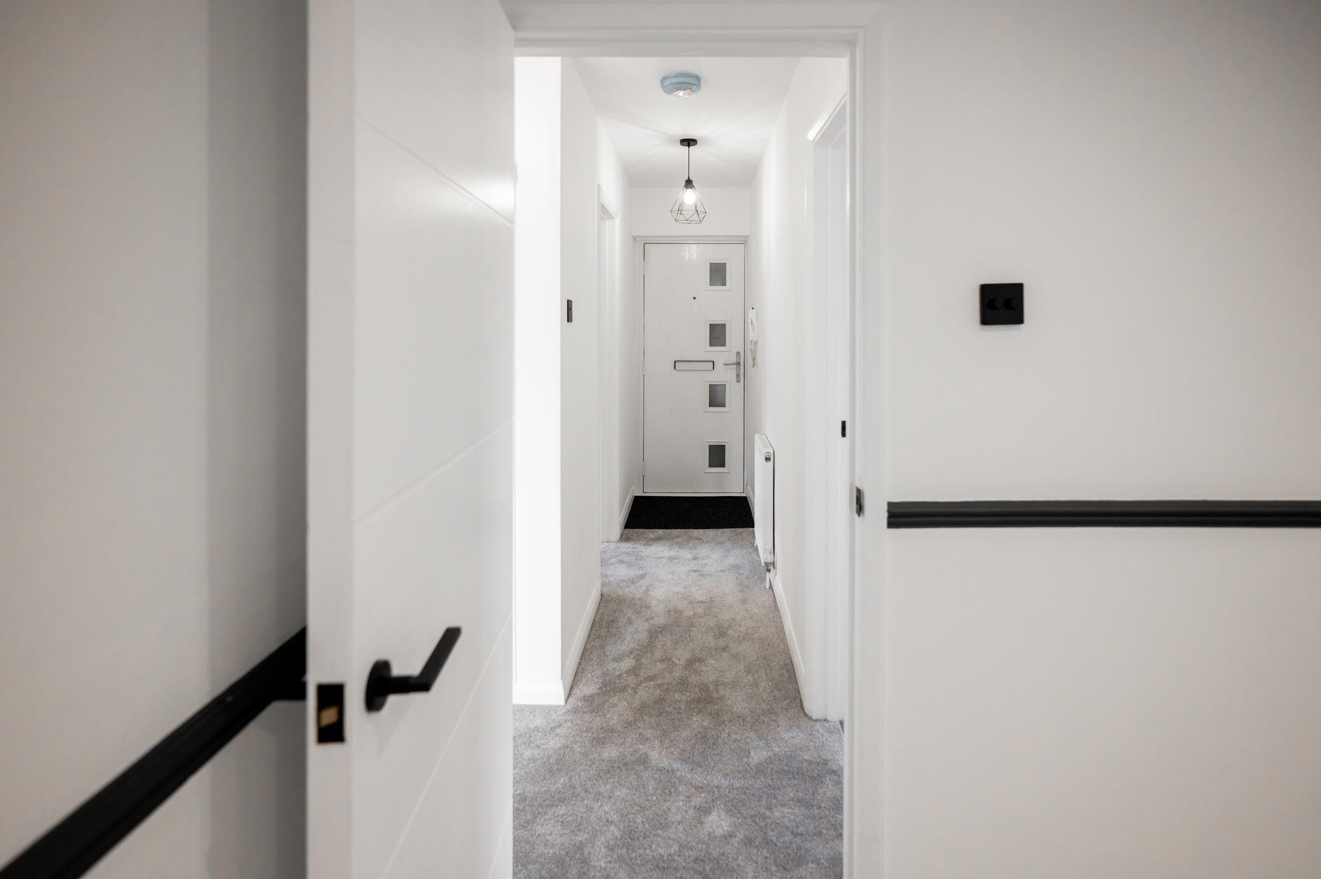 Lounge to Hallway