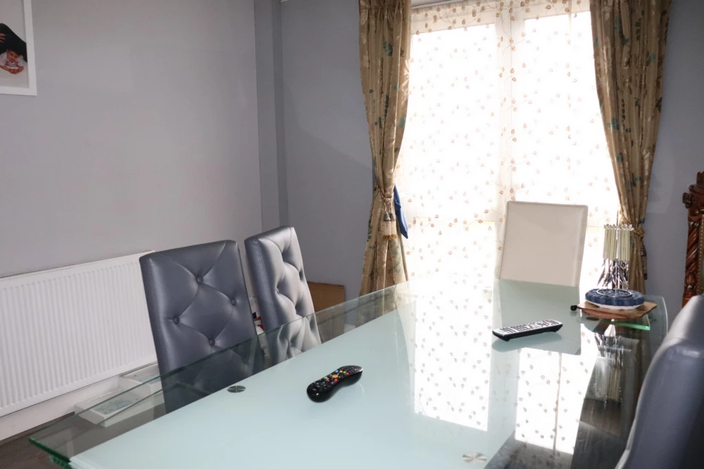 Camrose Avenue Edgware London HA8