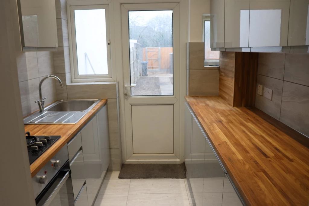 Winchester Avenue Kingsbury London NW9
