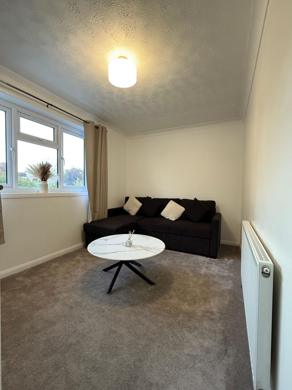 Woodhall Lane Soth Oxhey Watford WD19