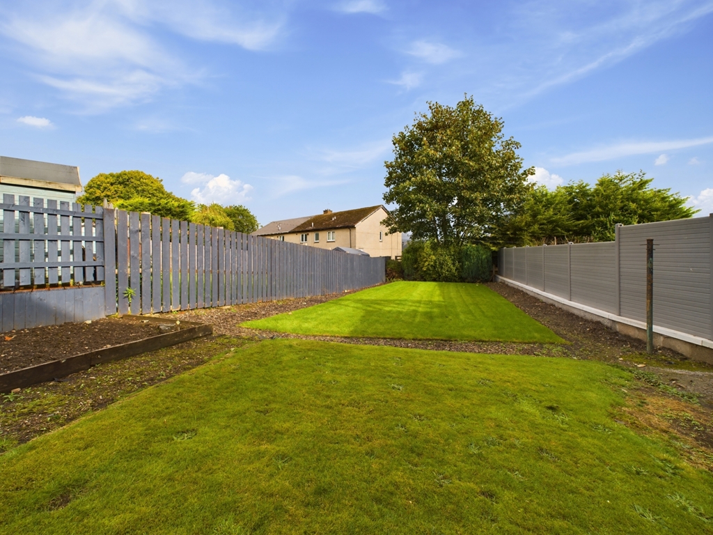 Property For Sale Greenhead Road, Inchinnan, PA4 3 Bedroom Semi