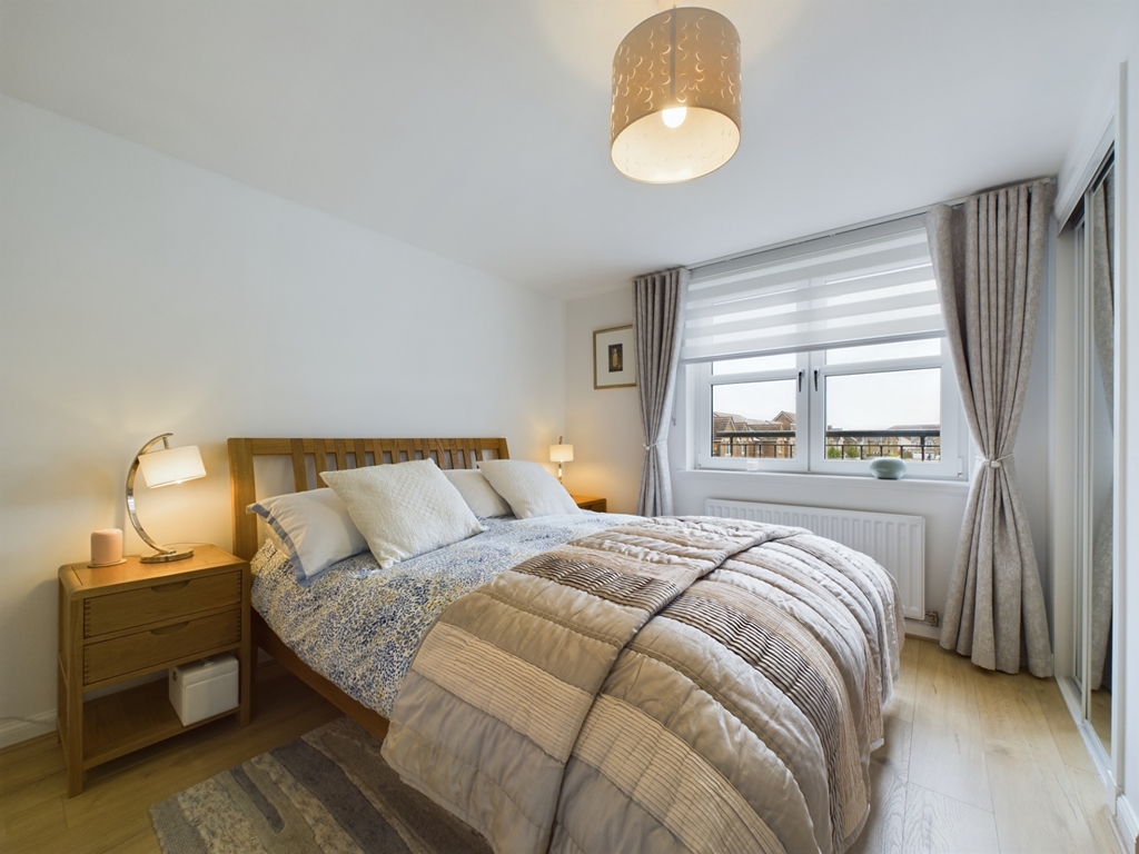 Property For Sale Cedarwood Gardens, PA7 2 Bedroom Apartment through New Door