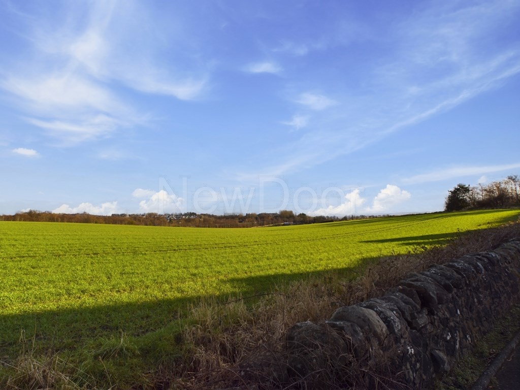 Property For Sale Carron Drive, PA7 3 Bedroom Semi