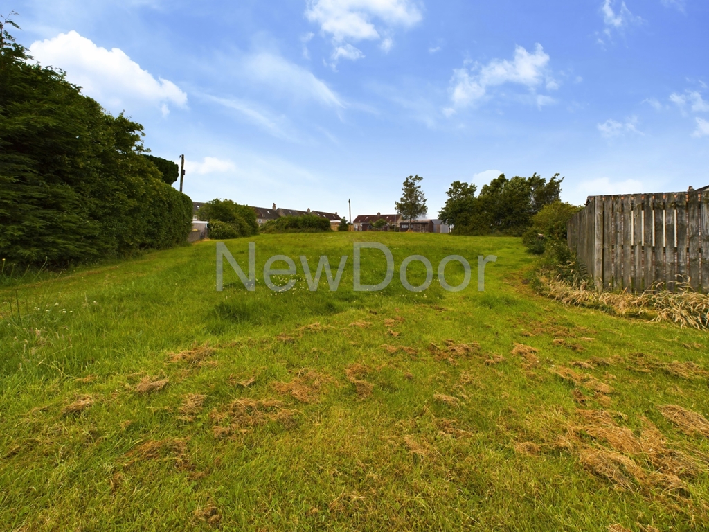 Property For Sale Kingswood Road, PA7 2 Bedroom End Of