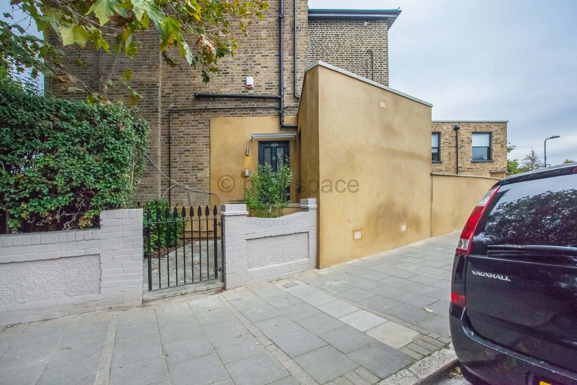 Clapton London E5