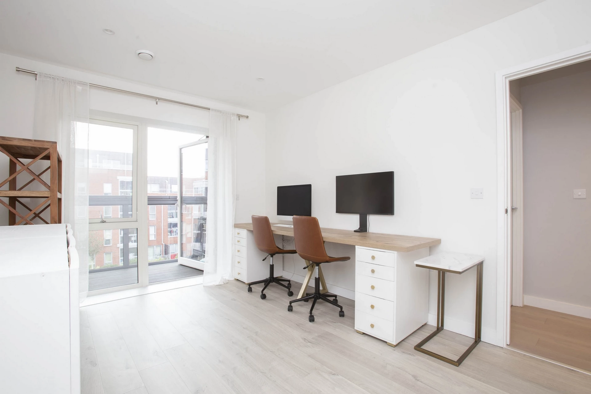 London NW2