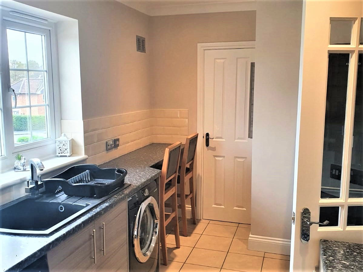 Property For Sale Eastham Crescent, Brentwood, CM13 2 Bedroom Flat