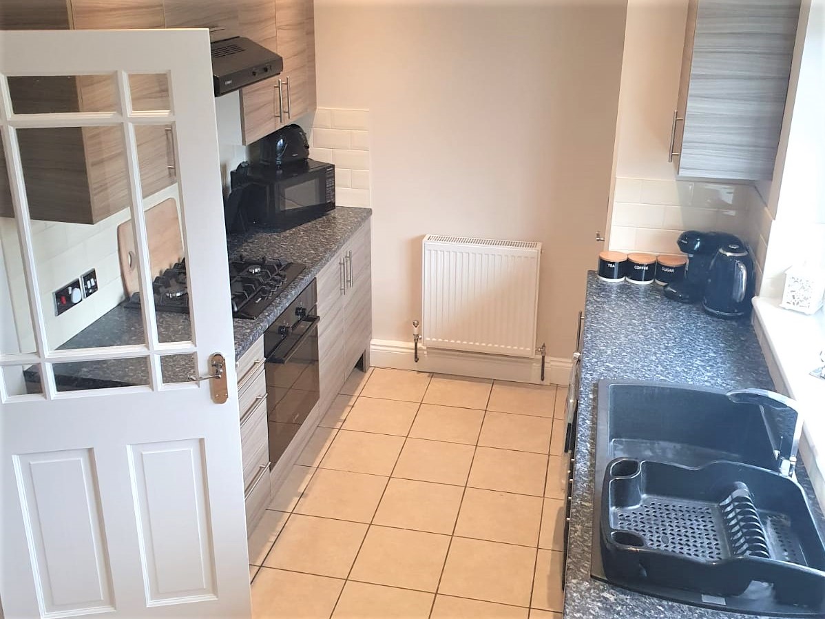 Property For Sale Eastham Crescent, Brentwood, CM13 2 Bedroom Flat