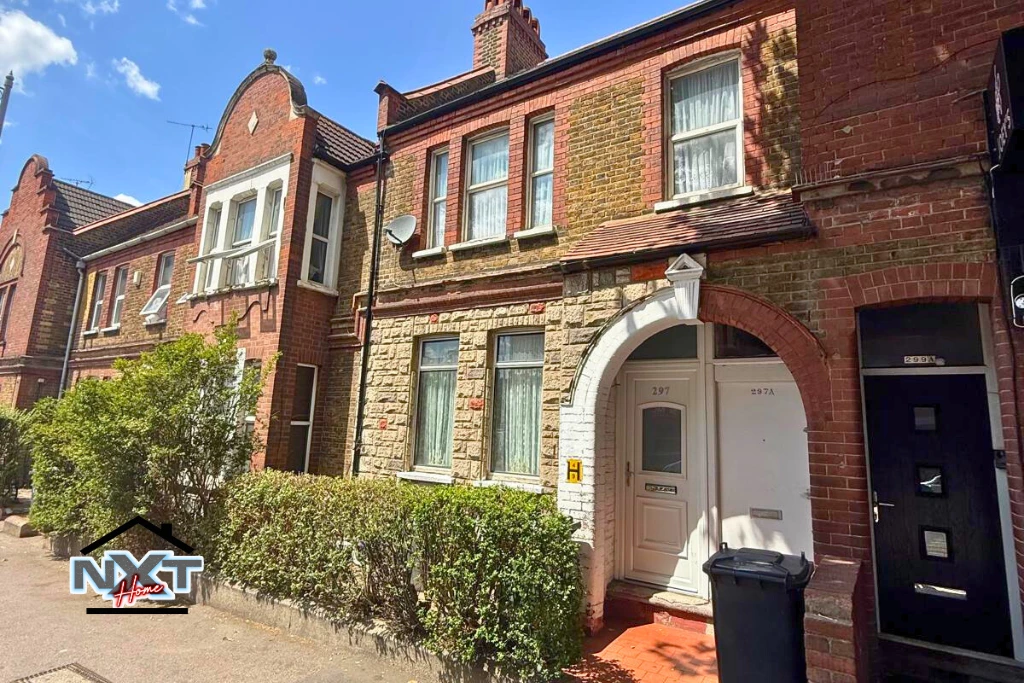Lea Bridge Road London E10
