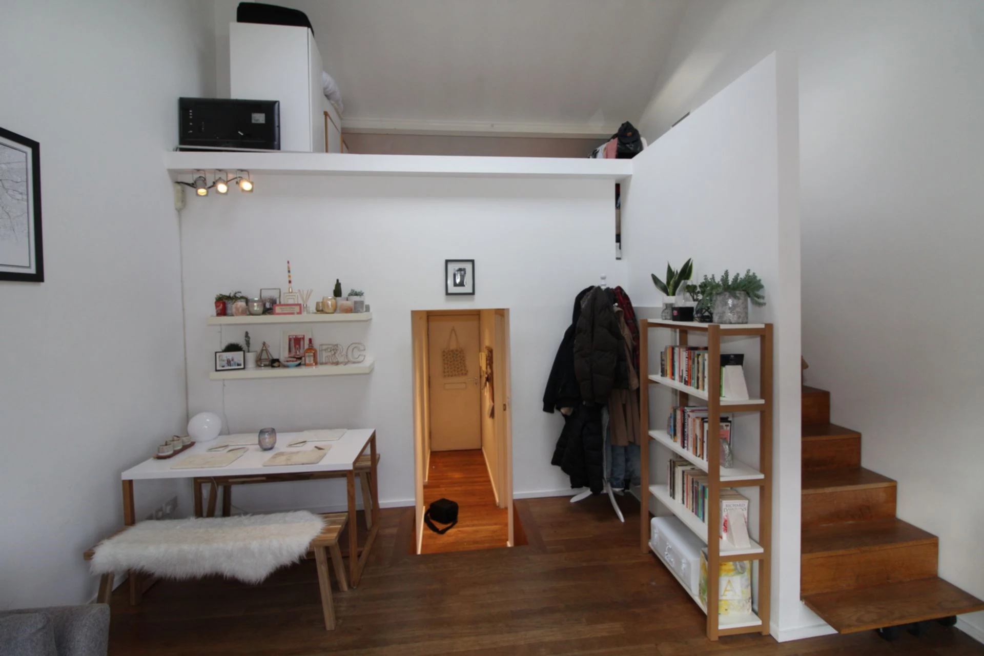 Photo 3