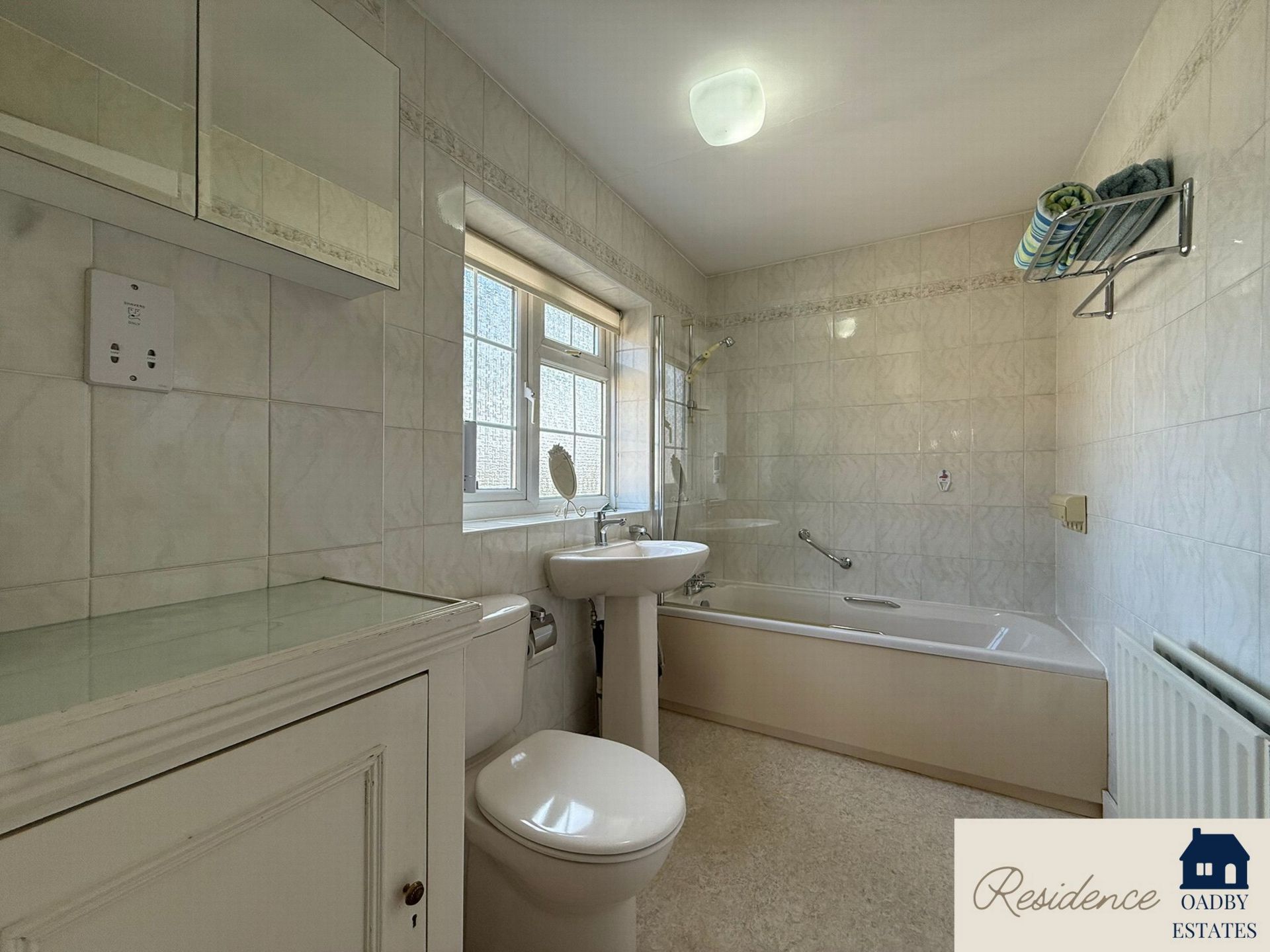 Ensuite