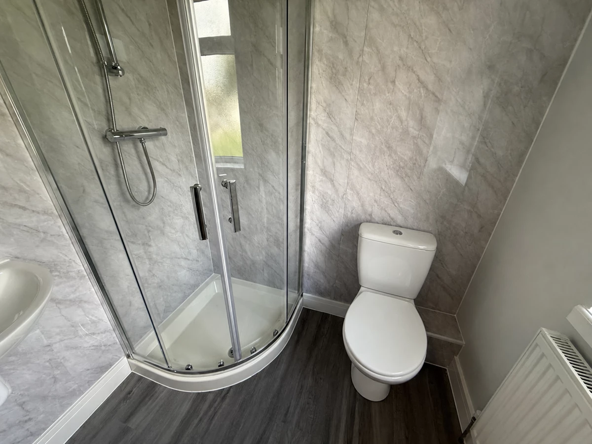 Ensuite