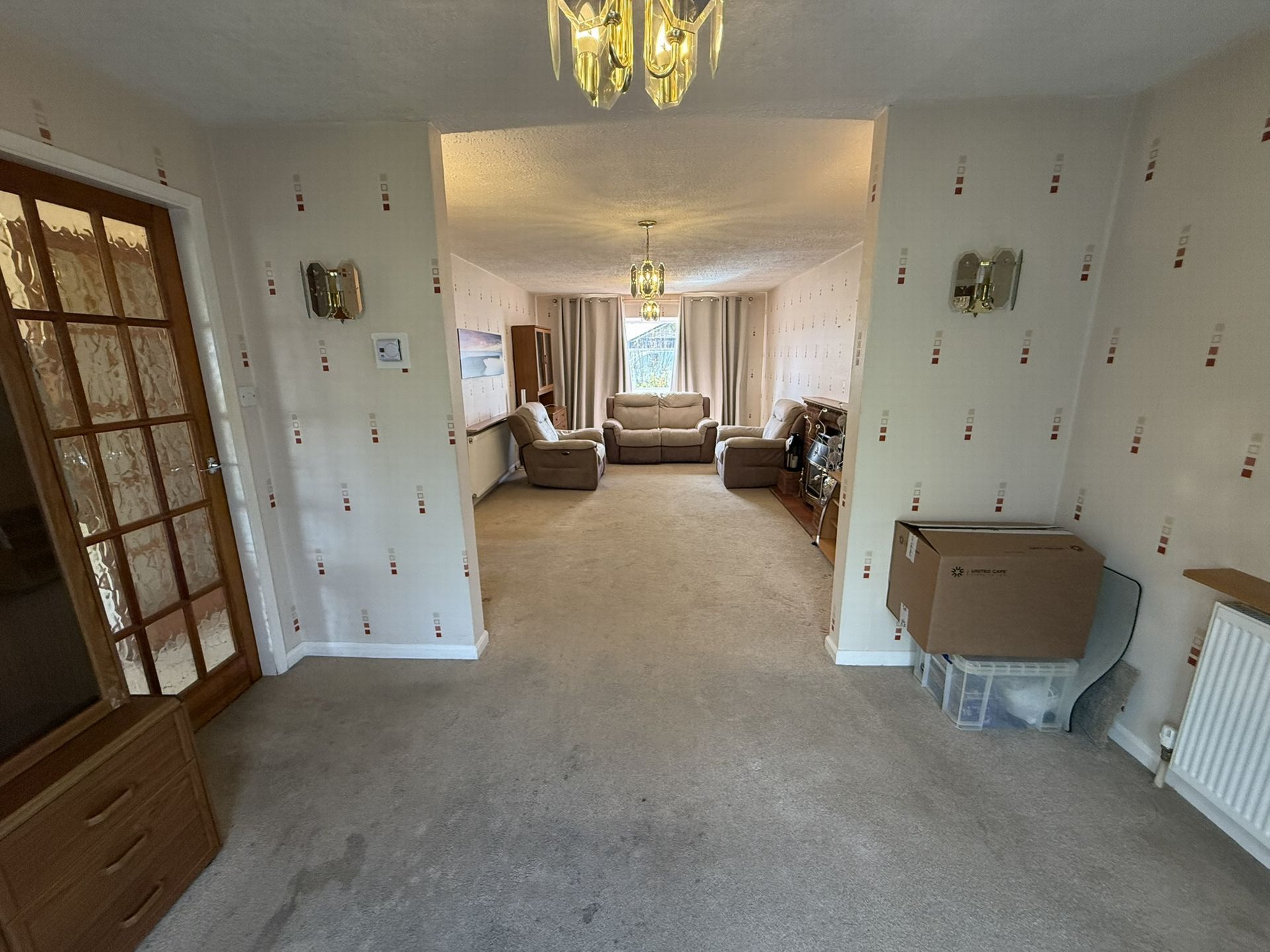 Through Lounge