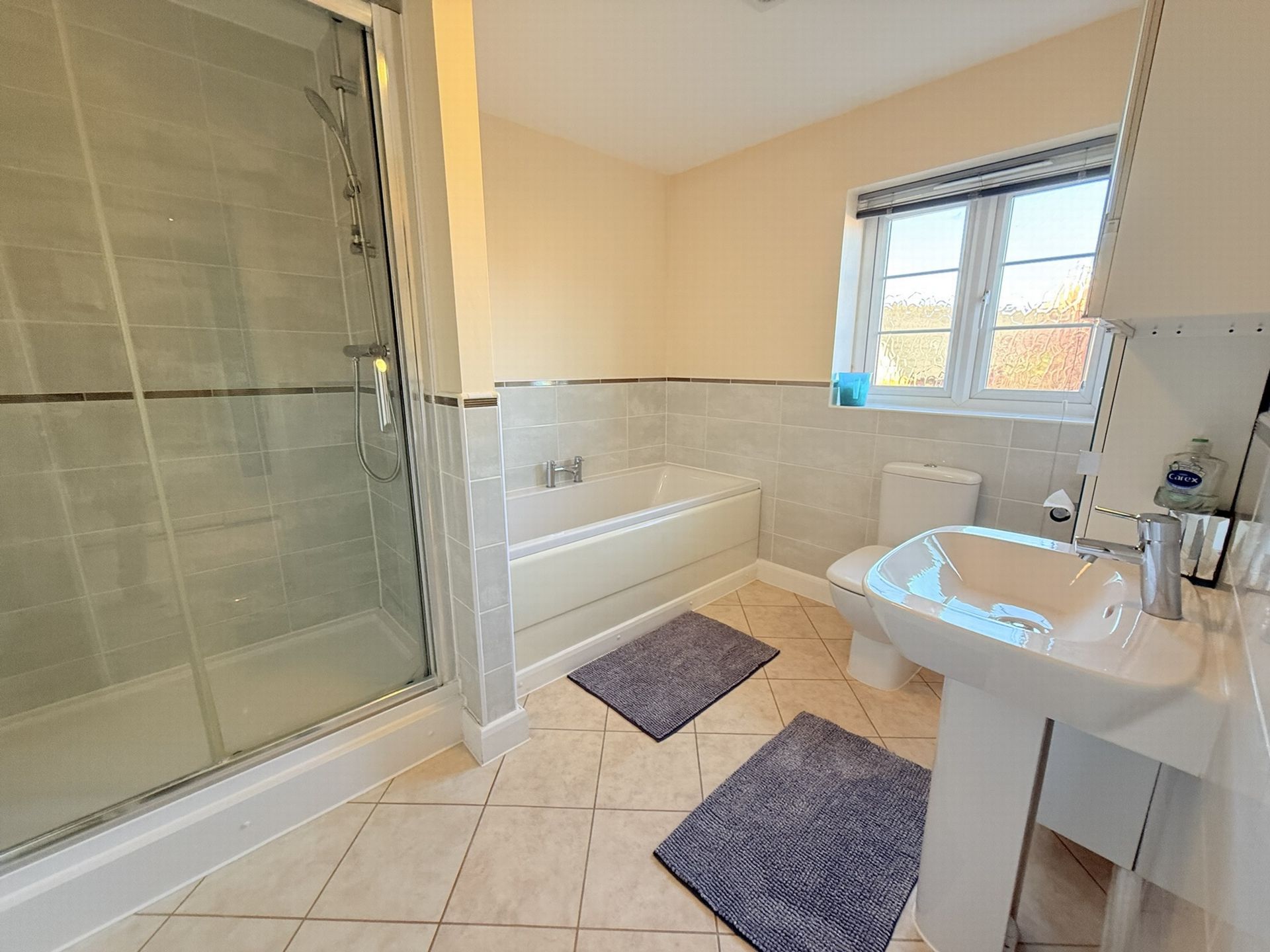 Ensuite