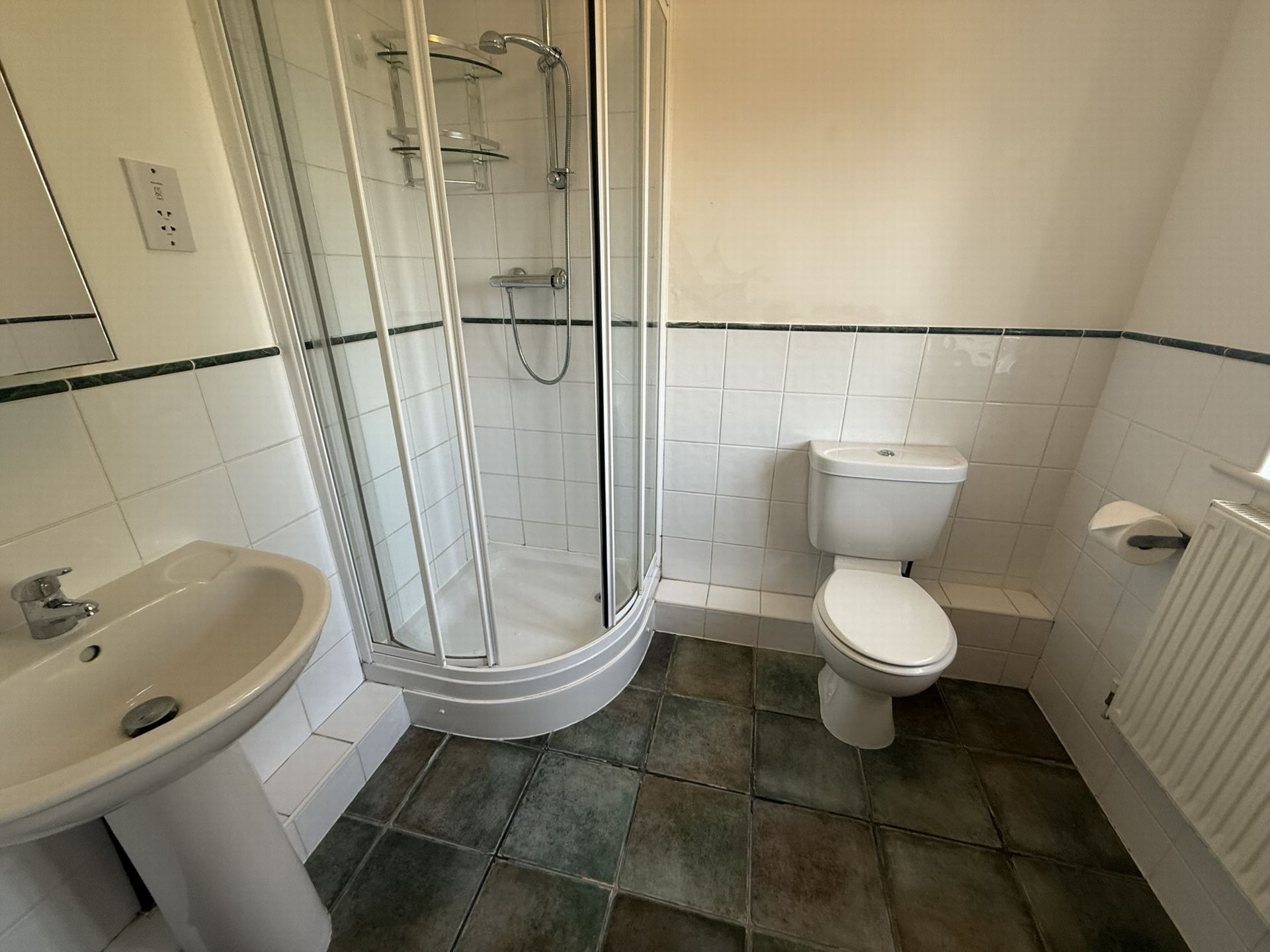 Ensuite