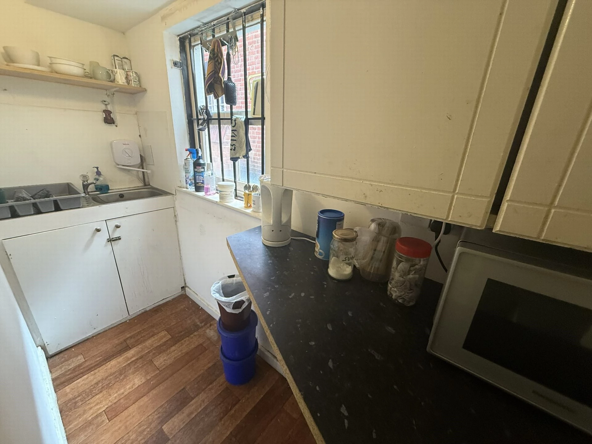 Kitchenette