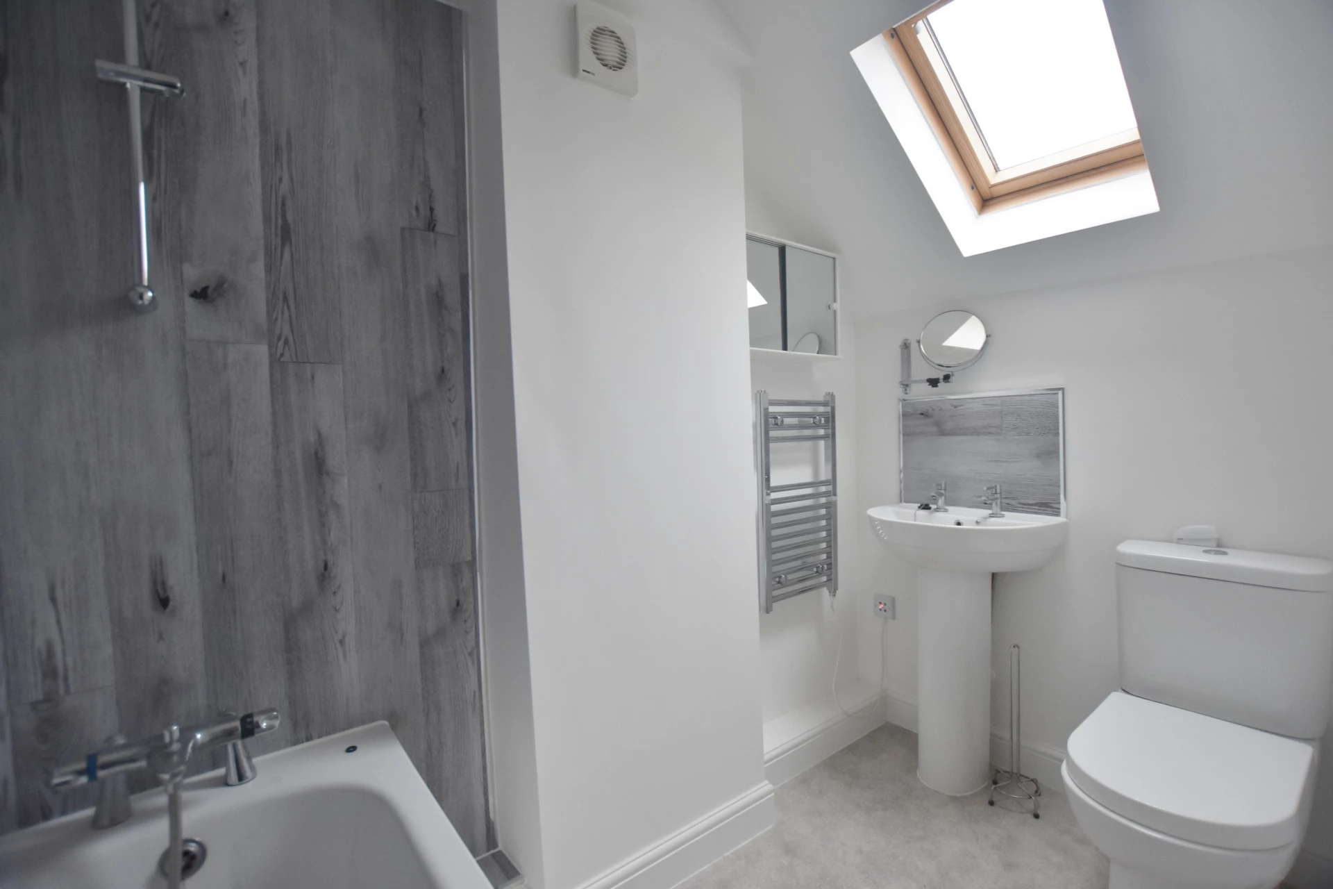 En-Suite Bathroom