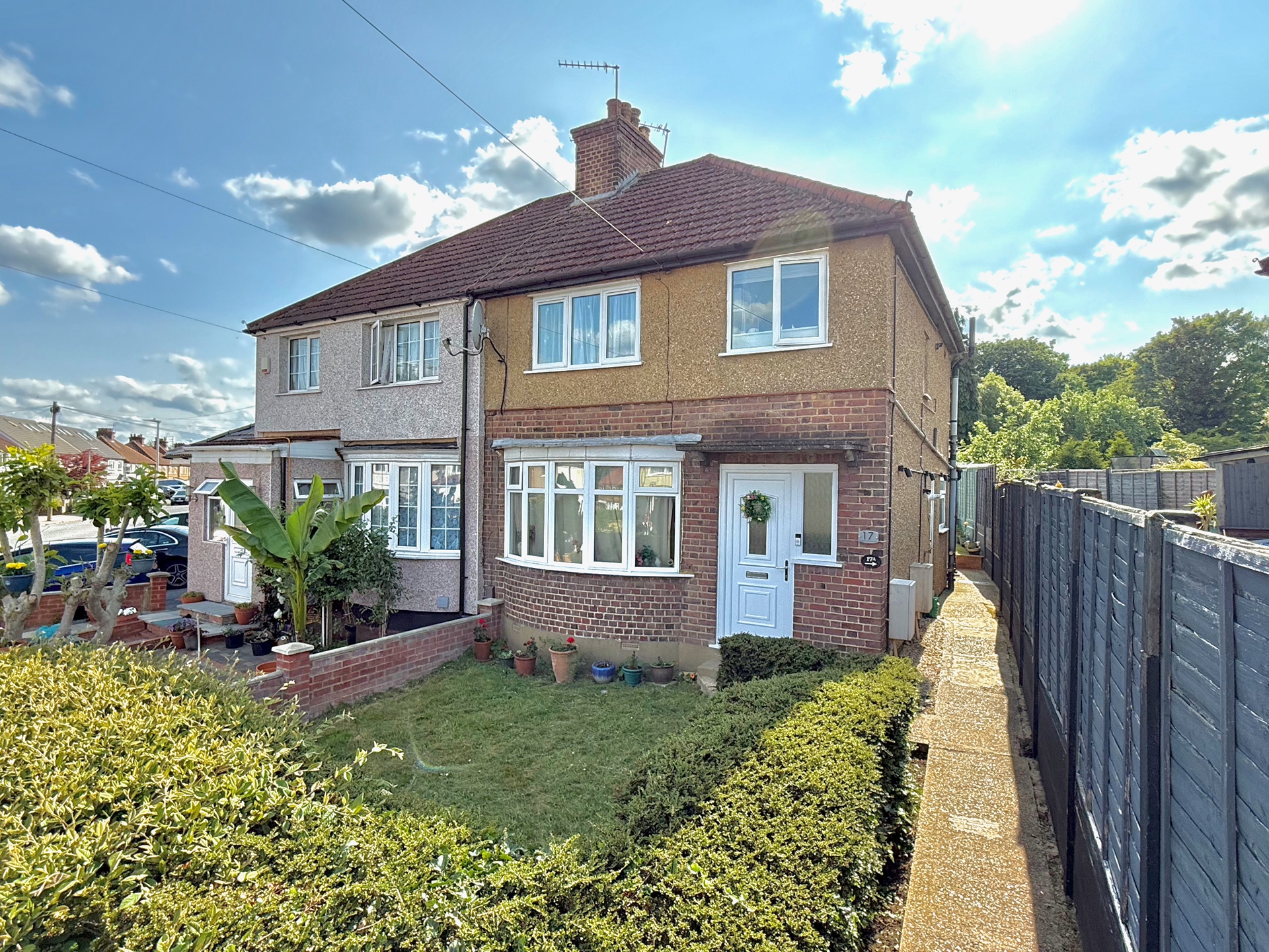 Leggatts Wood Avenue Watford WD24