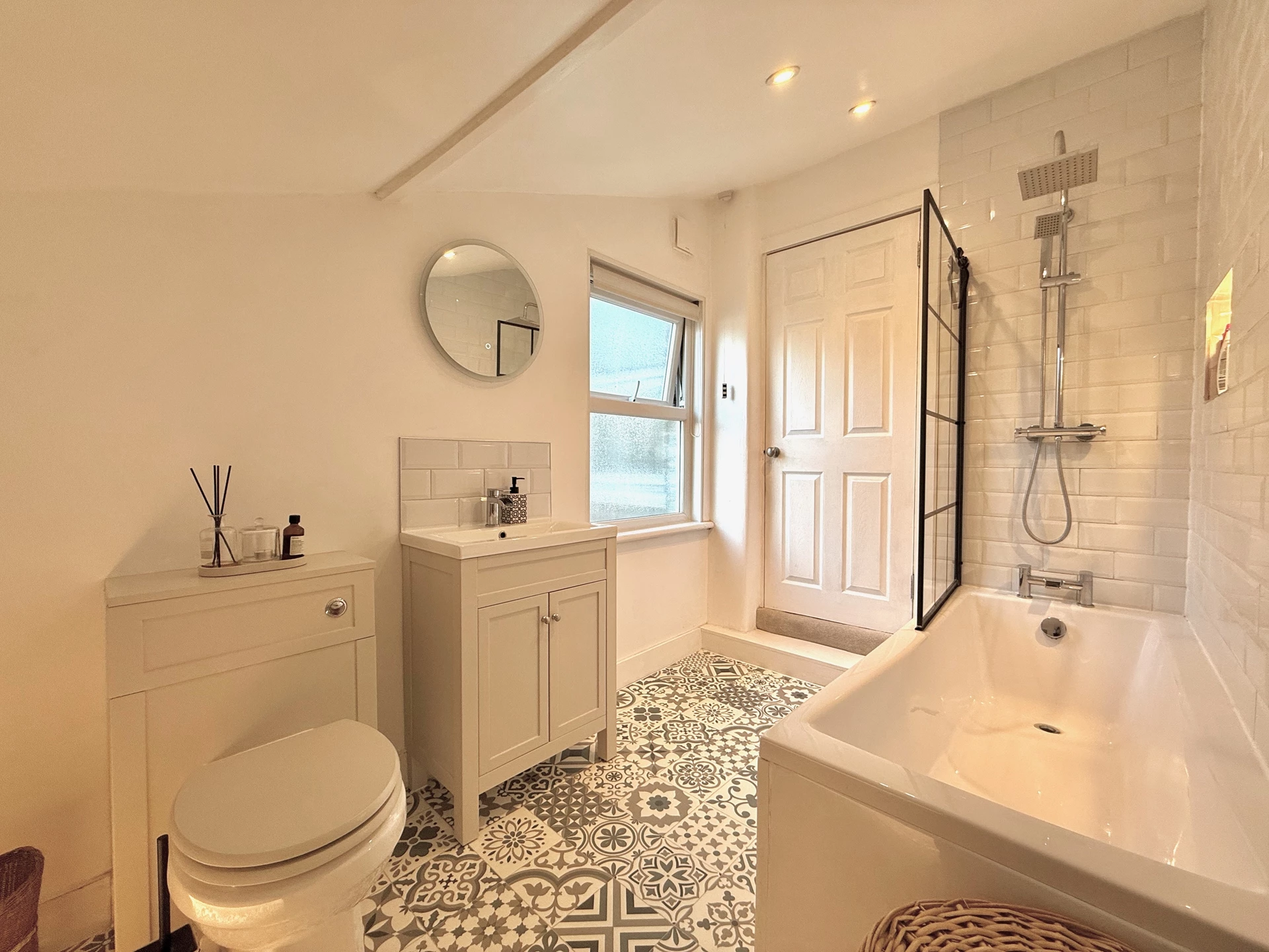 Bathroom cont