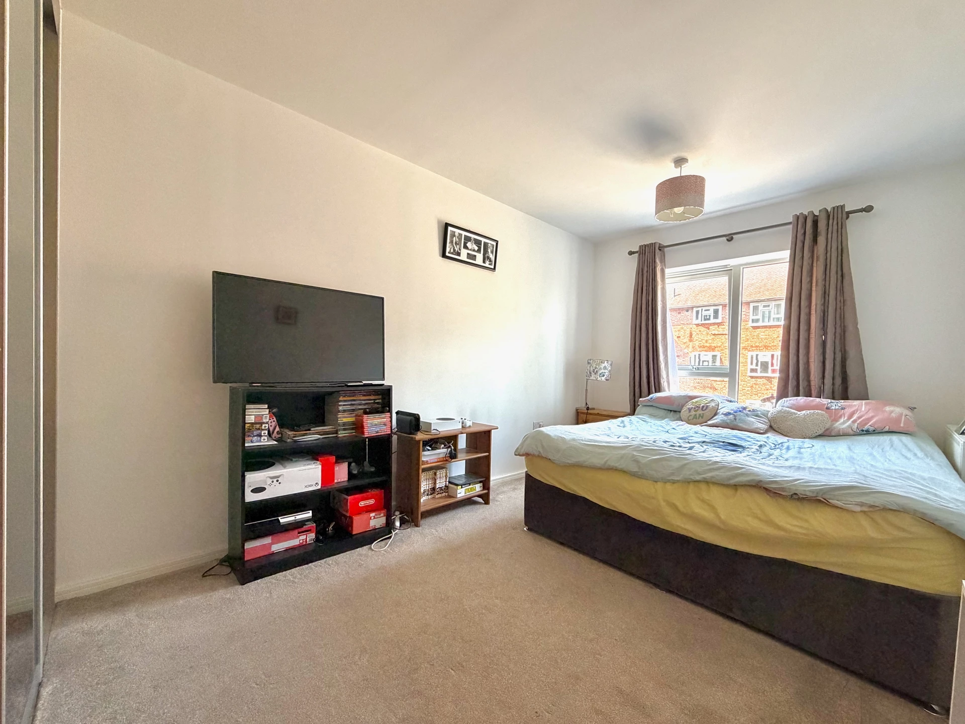 Bedroom Cont'd