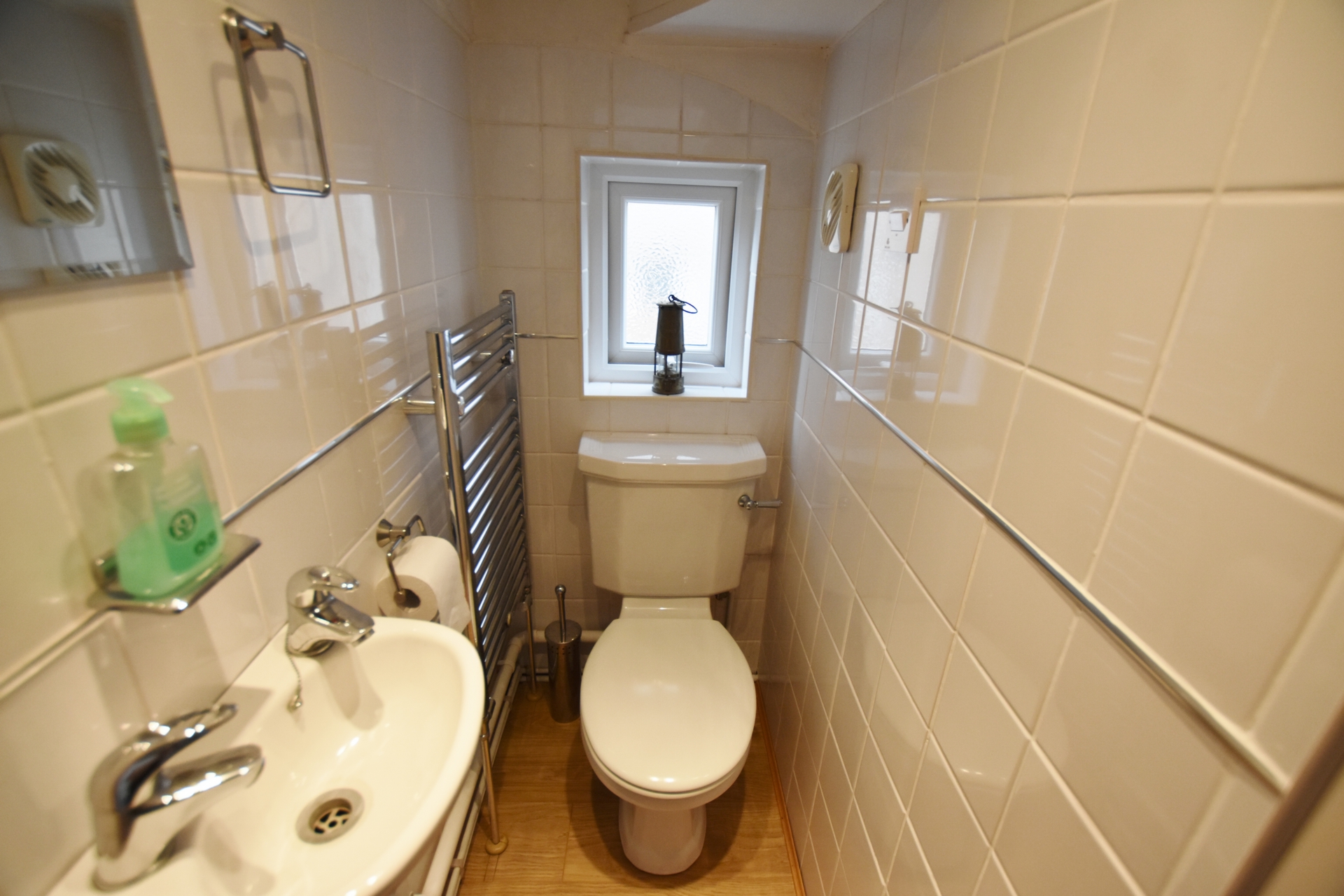Guest's Cloakroom