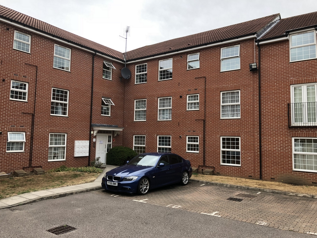 Property To Rent Bridge Court, Welwyn Garden City, AL7 2 Bedroom